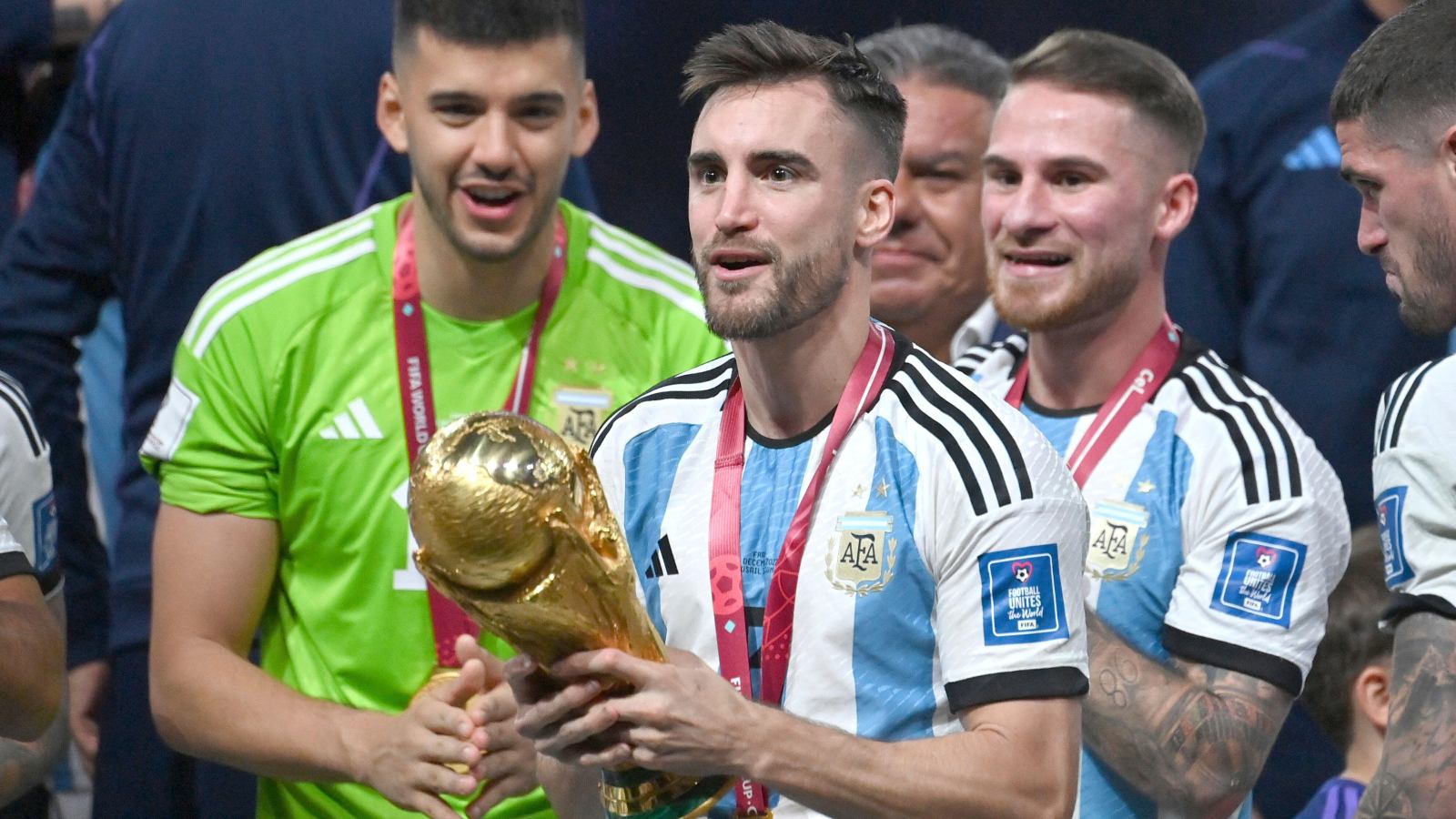 1600x900 Transfer Insider Reveals Four Man Man Utd Shortlist To Replace Shaw, Including Premier League Flop