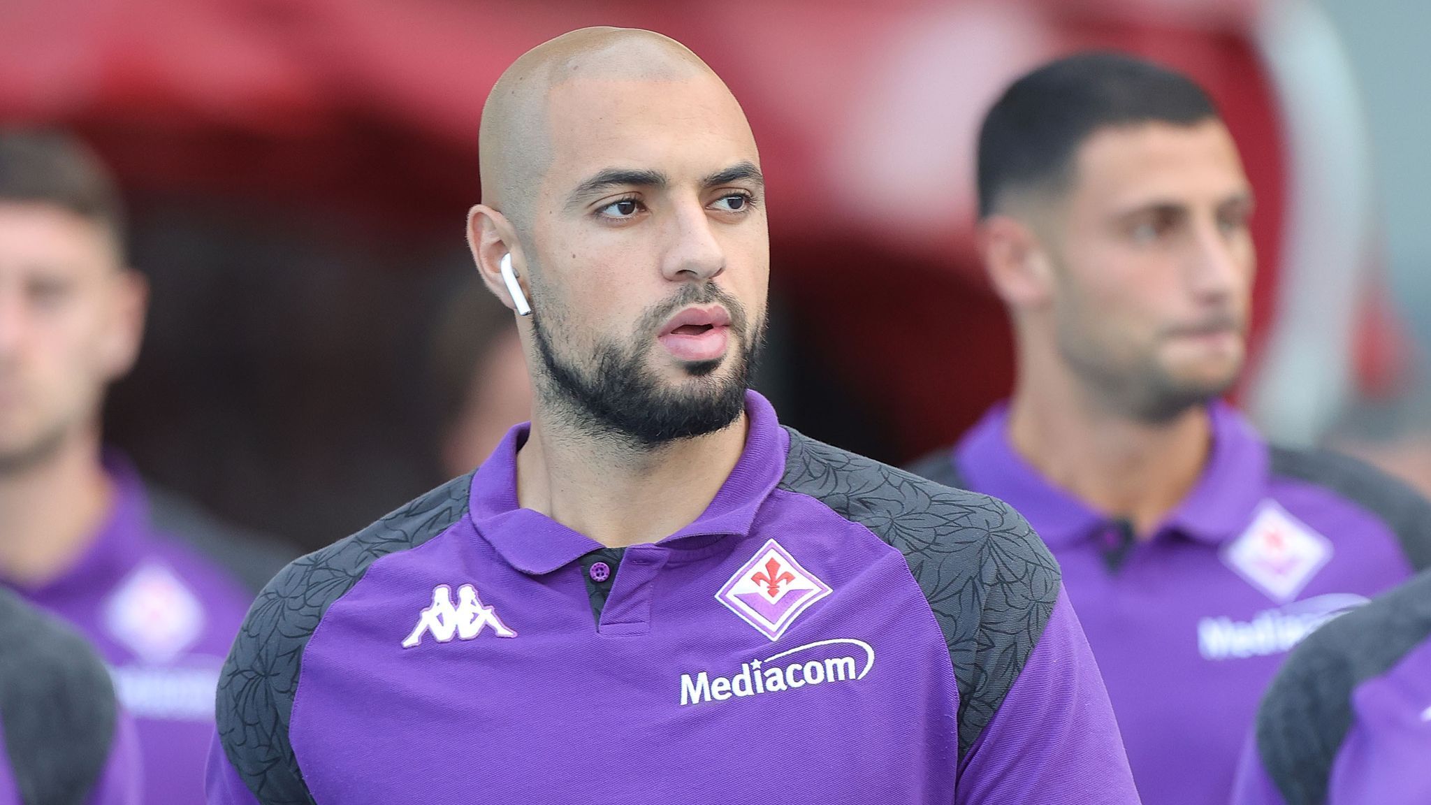 2048x1152 Sofyan Amrabat: Manchester United agree deal to sign midfielder from Fiorentina