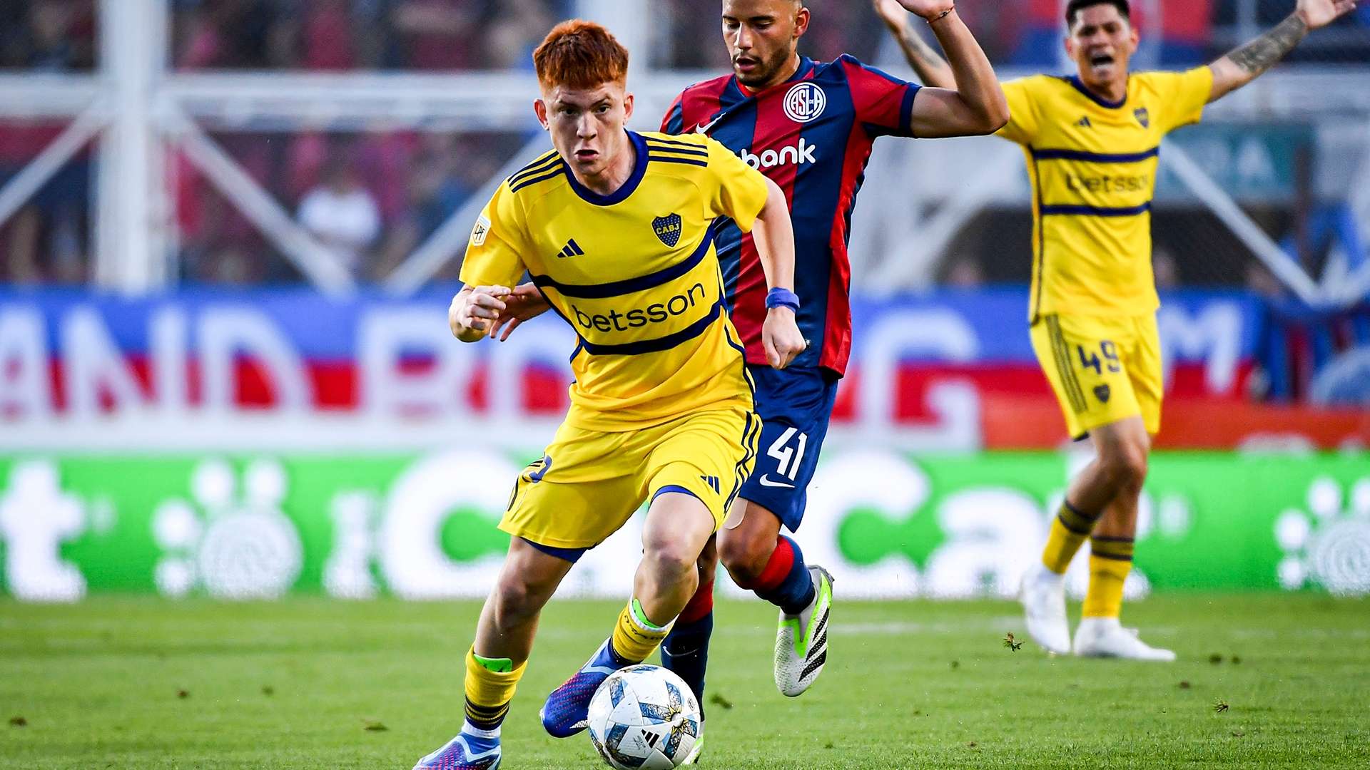 1920x1080 Man City and Liverpool lose out! Boca Juniors wonderkid Valentin Barco completes stunning Brighton transfer. Goal.com US