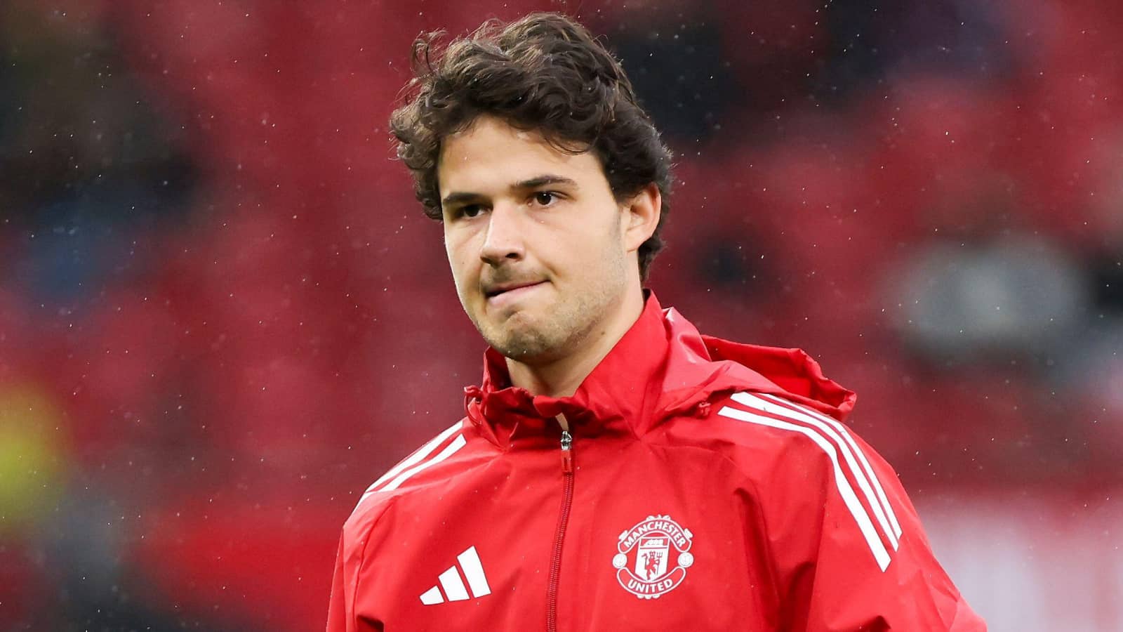 1600x900 Man Utd transfer news: INEOS put Senne Lammens up