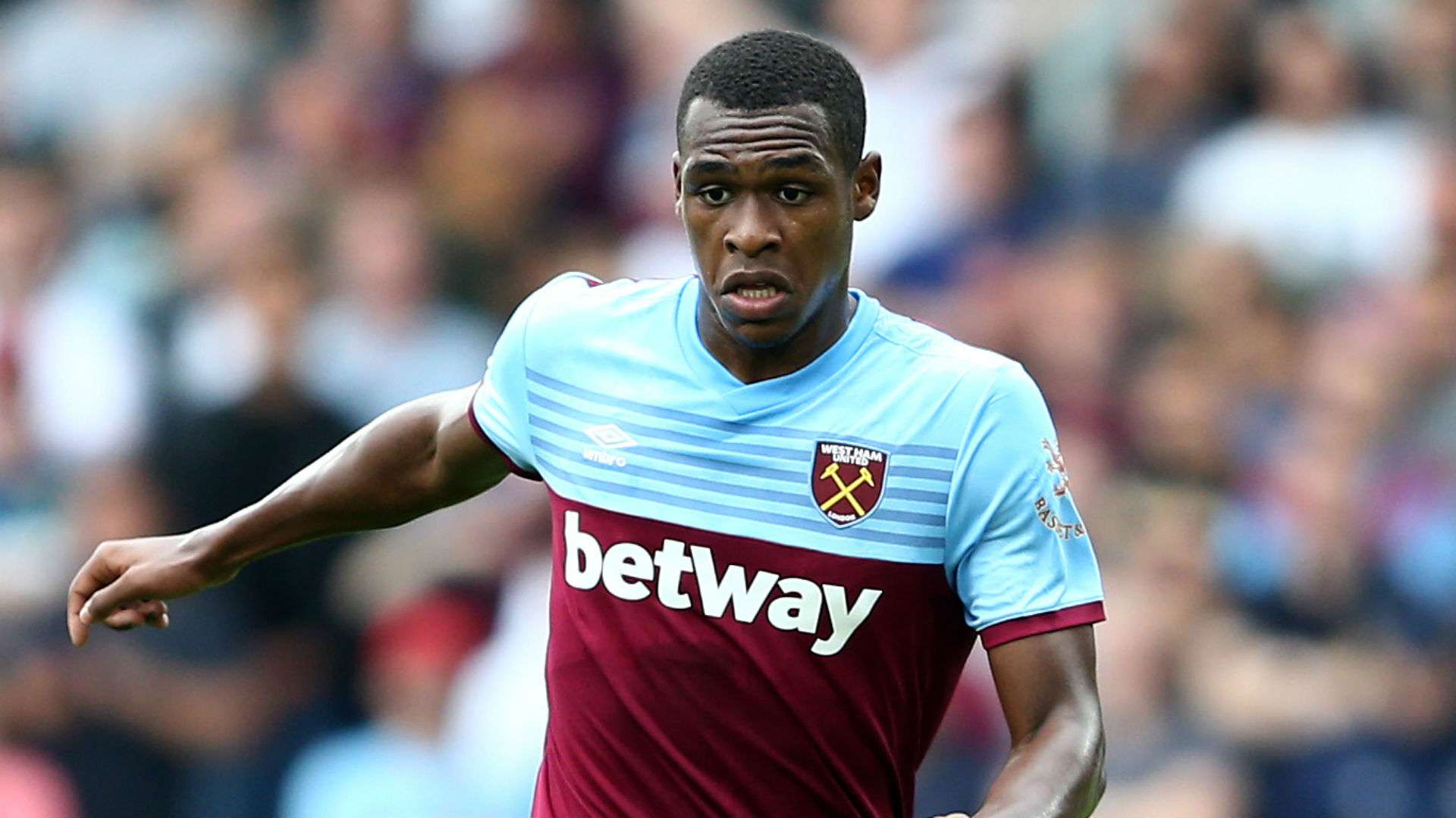 1920x1080 Diop responds to Chelsea & Man Utd transfer rumours. Goal.com US