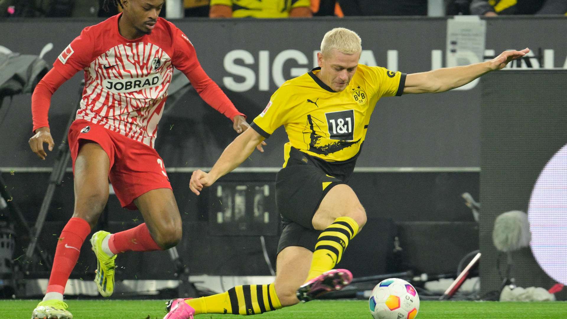 1920x1080 BVB: Julian Ryerson offenbar auch in der Premier League begehrt. Goal.com Deutschland
