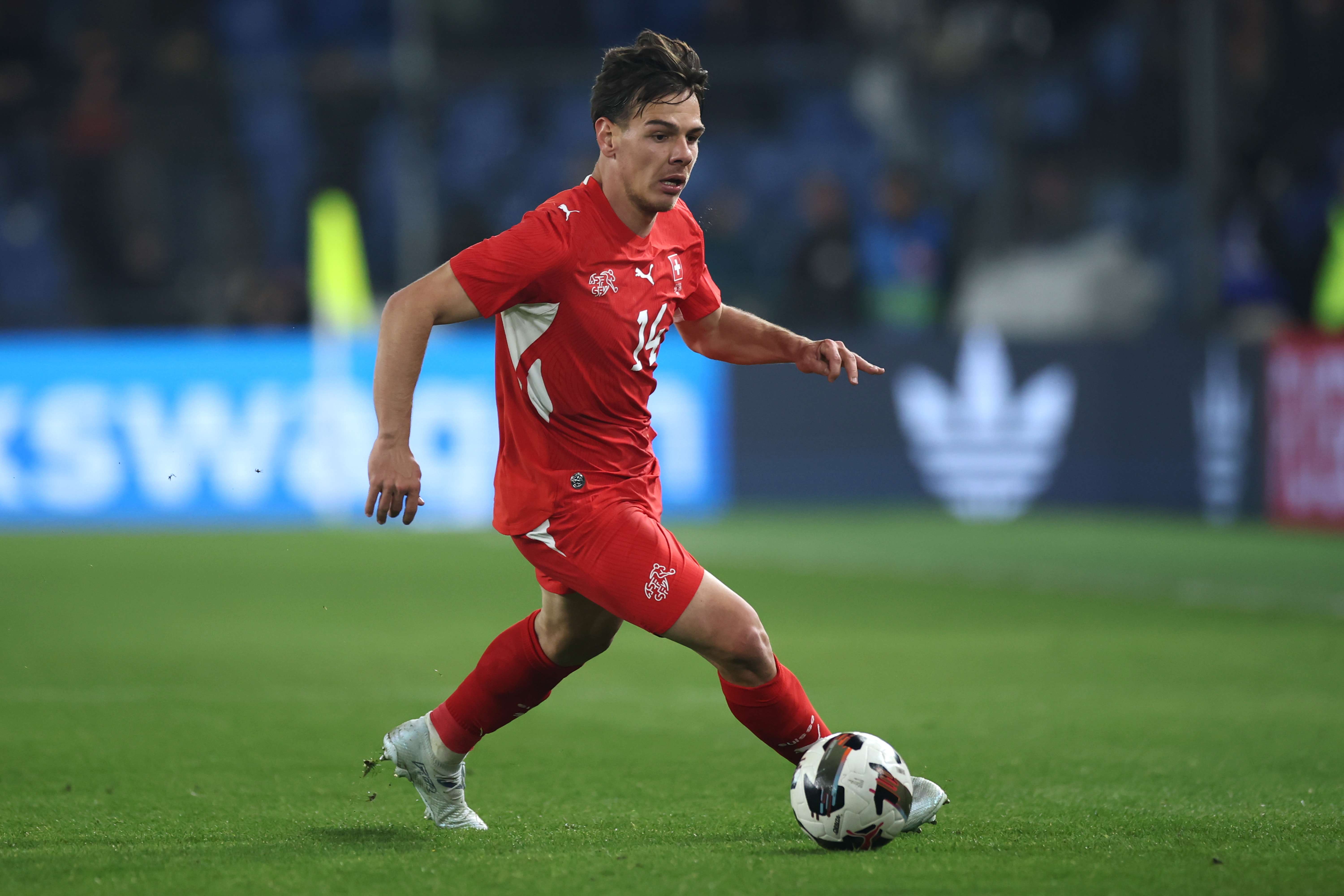 6000x4001 Juventus considering shock move for Milan's Ardon Jashari Italian Football News