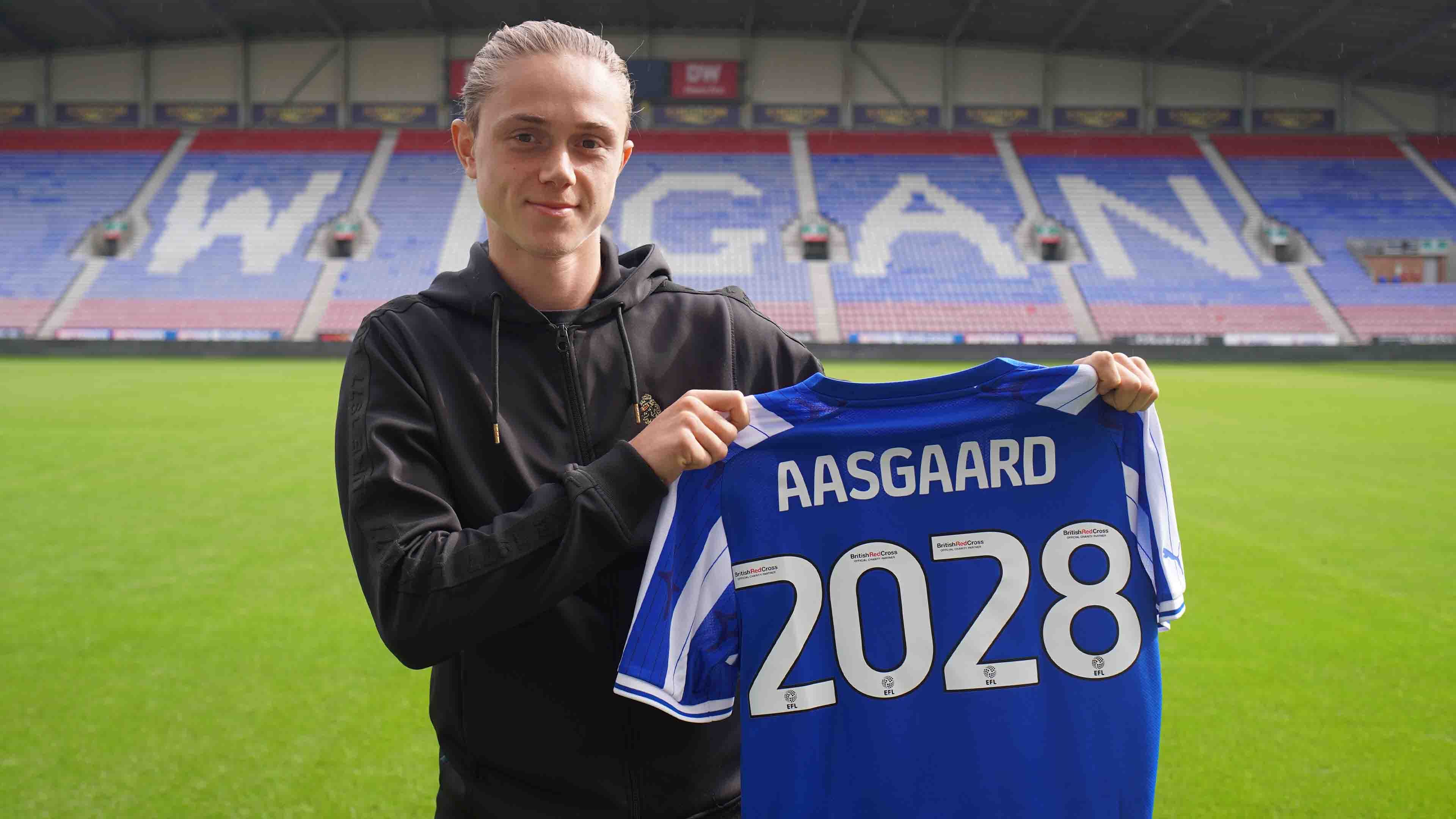3840x2160 Thelo Aasgaard departs Wigan Athletic