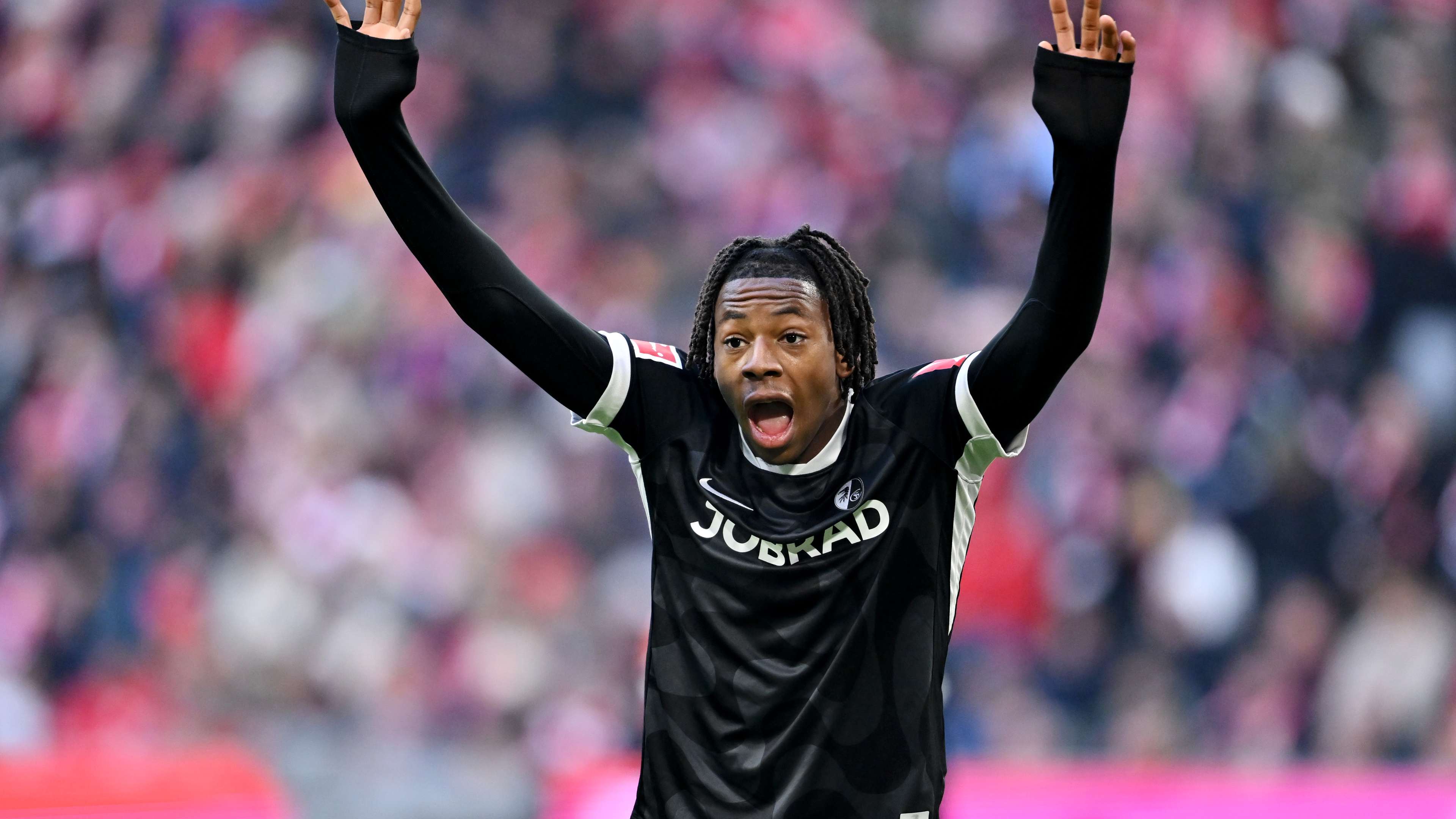3840x2160 He Can Play “almost Any Position” And Counts Manuel Neuer As His Role Model. Is FC Bayern Preparing A Record Breaking Transfer?. Goal.com US