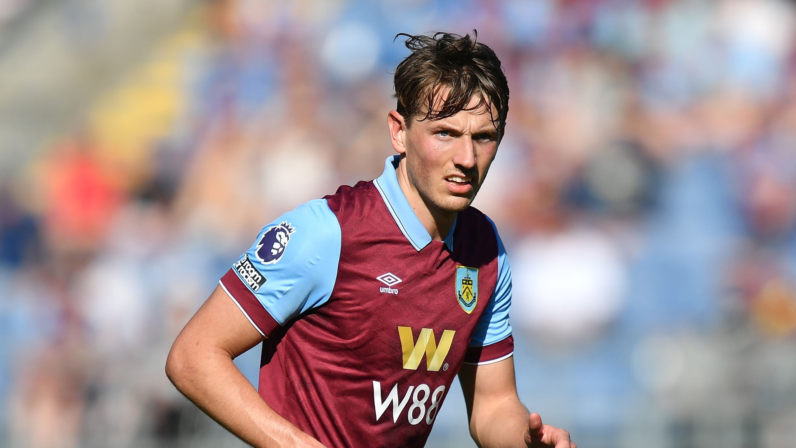 2560x1440 Fulham Complete Transfer Of Sander Berge From Burnley As Joao Palhinha Replacement, Midfielder Signs Five Year Deal