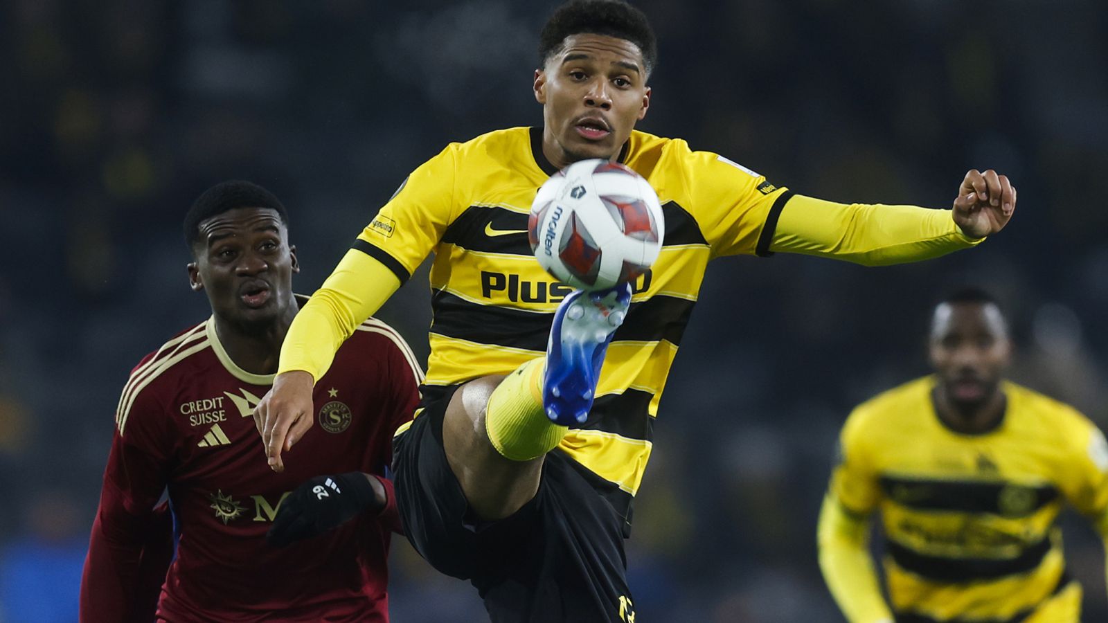 1600x900 Aurele Amenda einig mit Eintracht Frankfurt steht bevor. Transfer Centre News