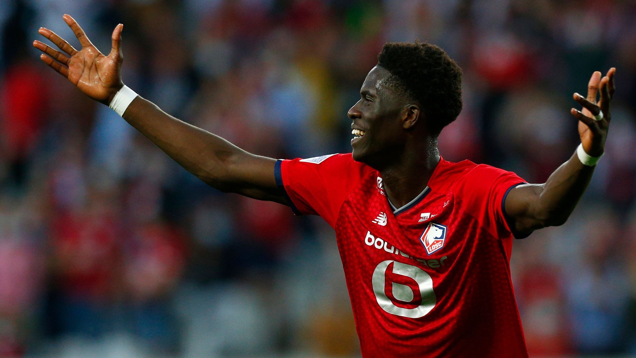 2048x1152 Amadou Onana: New Everton signing one of Europe's top prospects, says Roberto Martinez