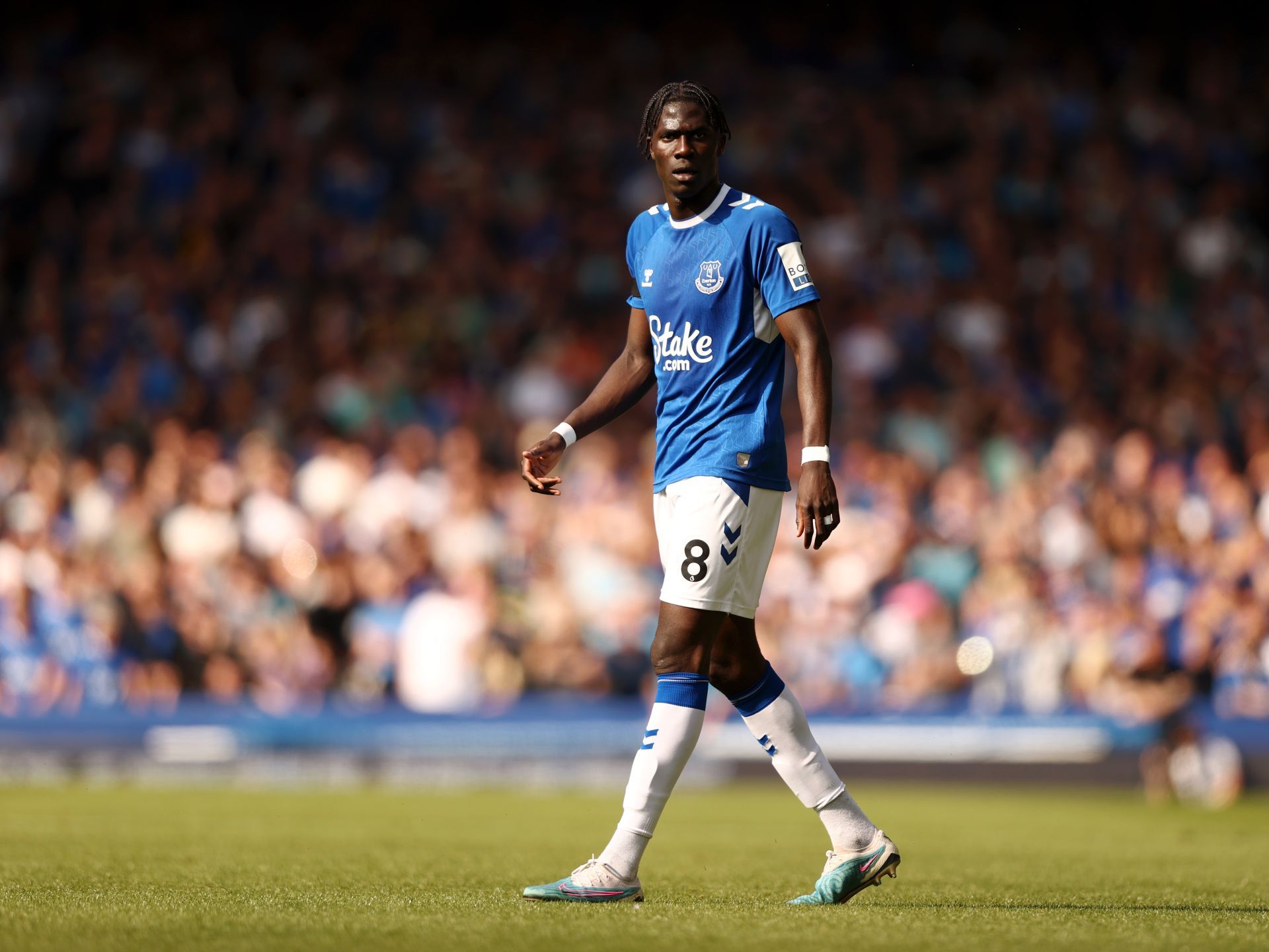 1920x1440 Everton star Amadou Onana linked with £50m transfer switch to Prem rivals who will play in Europe next season