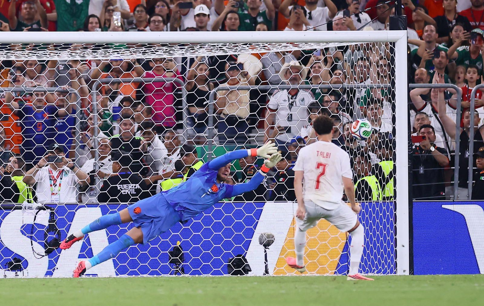 1600x1011 Chemsdine Talbi Shines for Morocco to Knock Dutch Sunderland Trio Out of World Cup