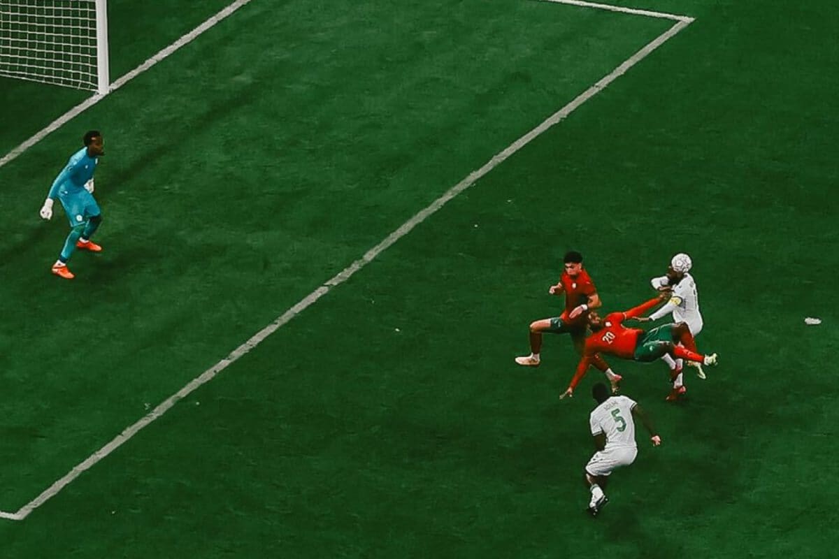 1200x800 Morocco's El Kaabi Scores An Other Worldly Bicycle Kick Goal In AFCON Opener Vs Comoros. WATCH