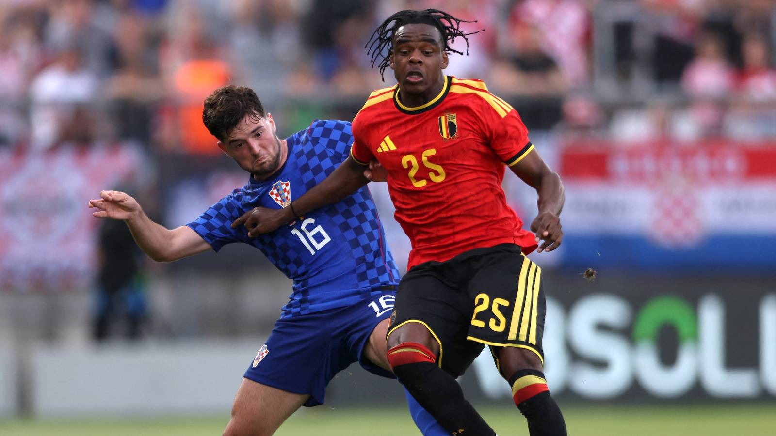 1600x900 Aston Villa submit formal £48m bid to sign Como star Martin Baturina