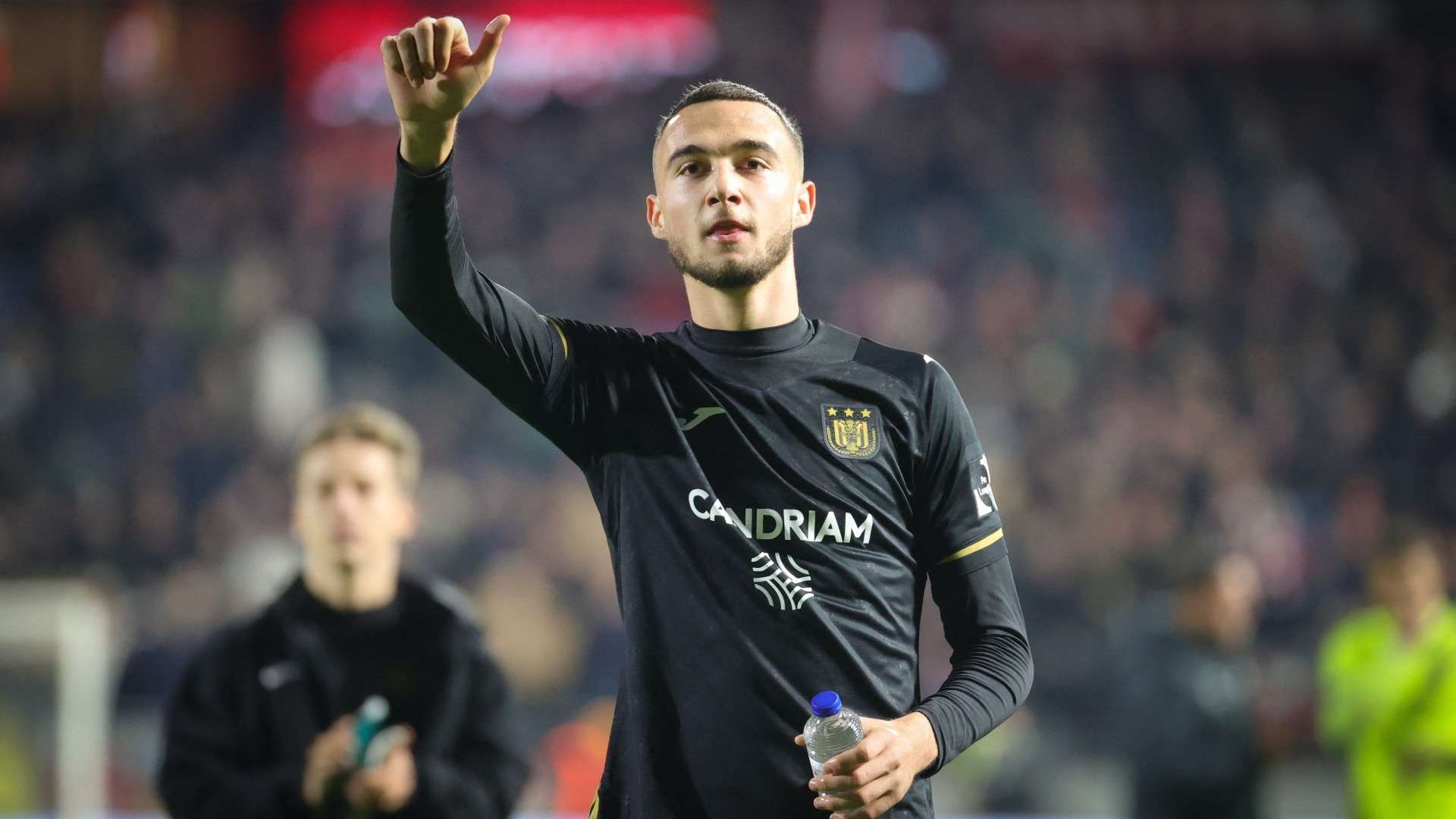1920x1080 Zeno Debast: Have Belgium found their new Kompany in time for the World Cup?