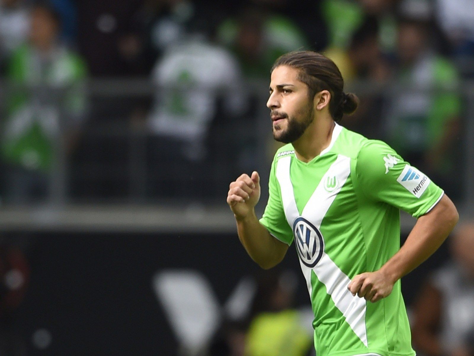 1600x1200 Arsenal Prepare €25m Bid For Wolfsburg Left Back Ricardo Rodriguez