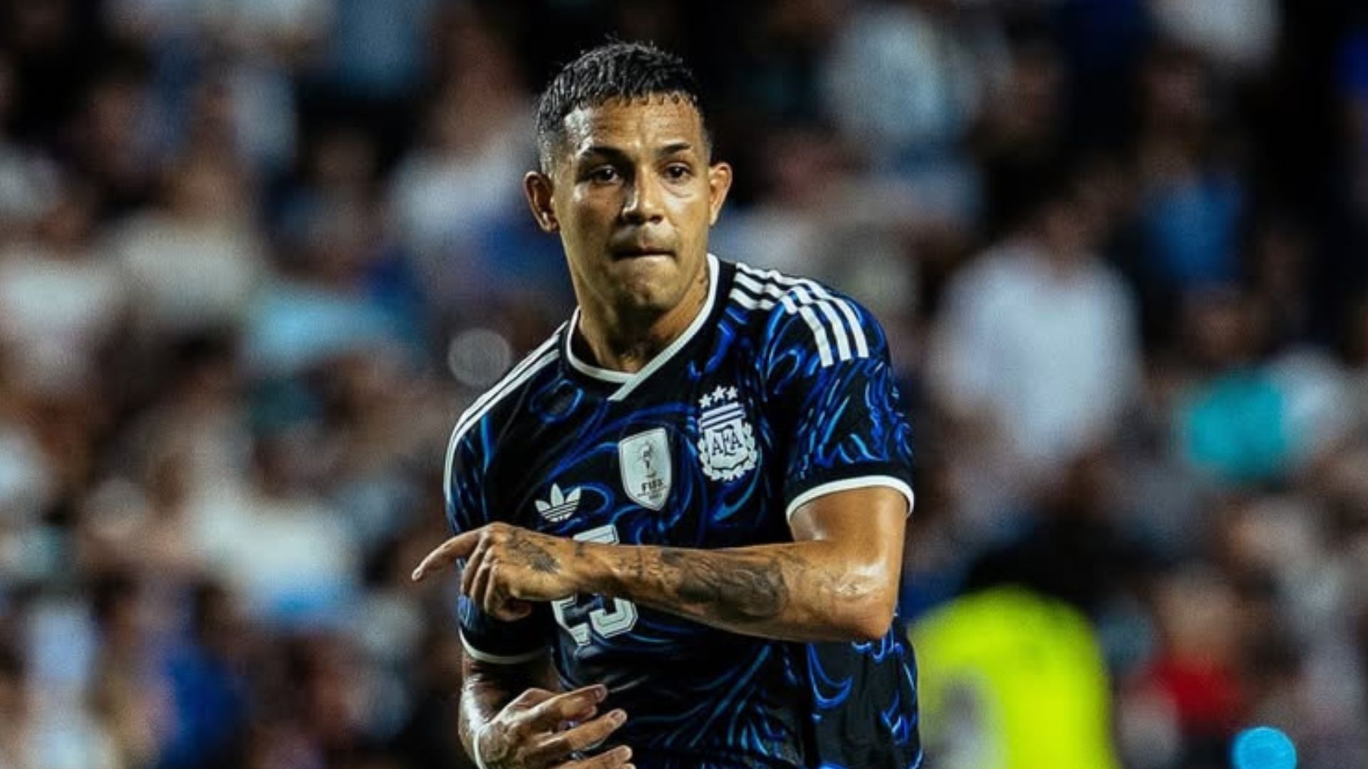 1920x1080 De cartonero a titular en un Mundial: la increíble historia de superación de Facundo Medina