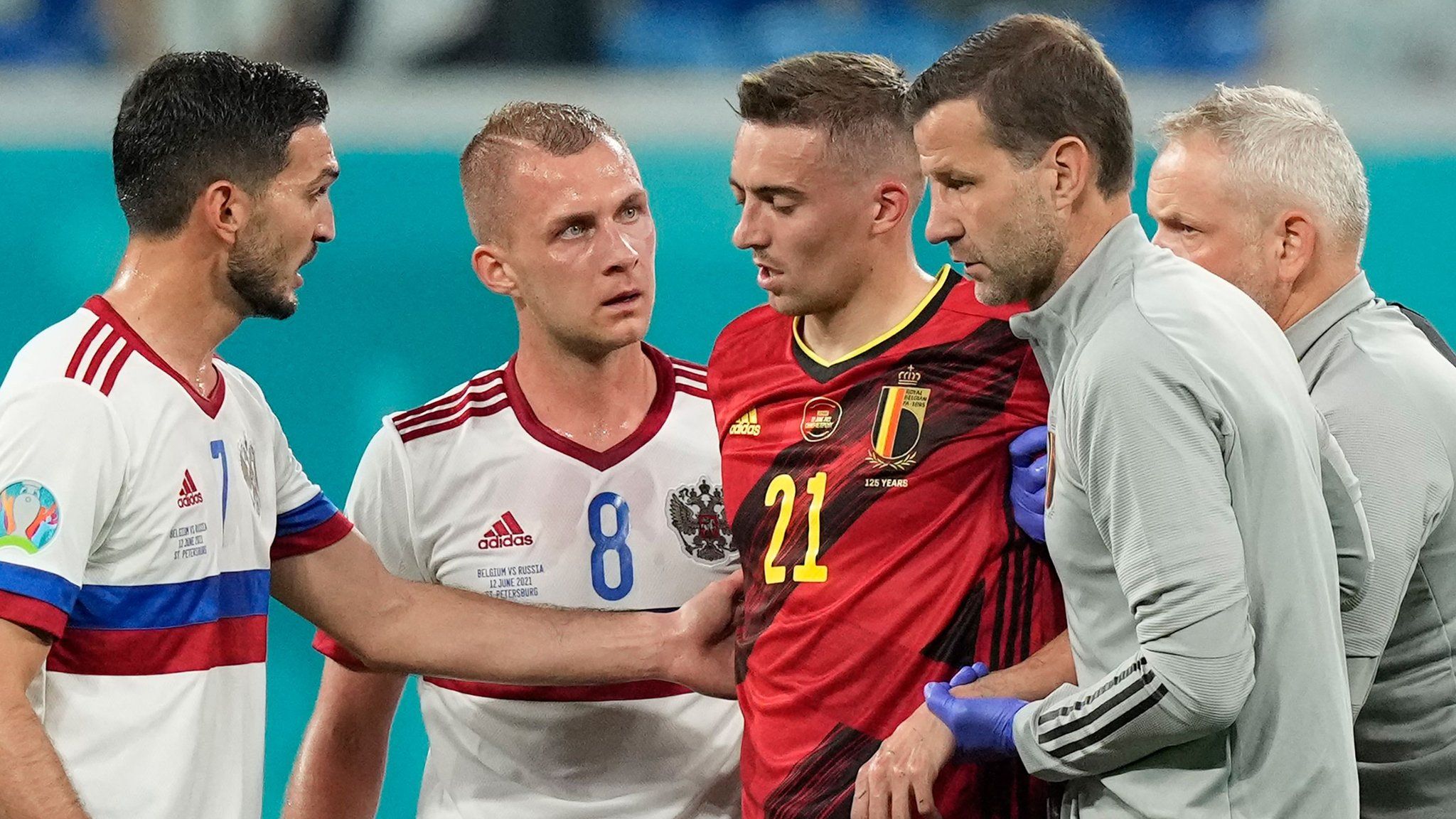 2048x1152 Euro 2020: Belgium's Timothy Castagne out of tournament with double fracture of eye socket