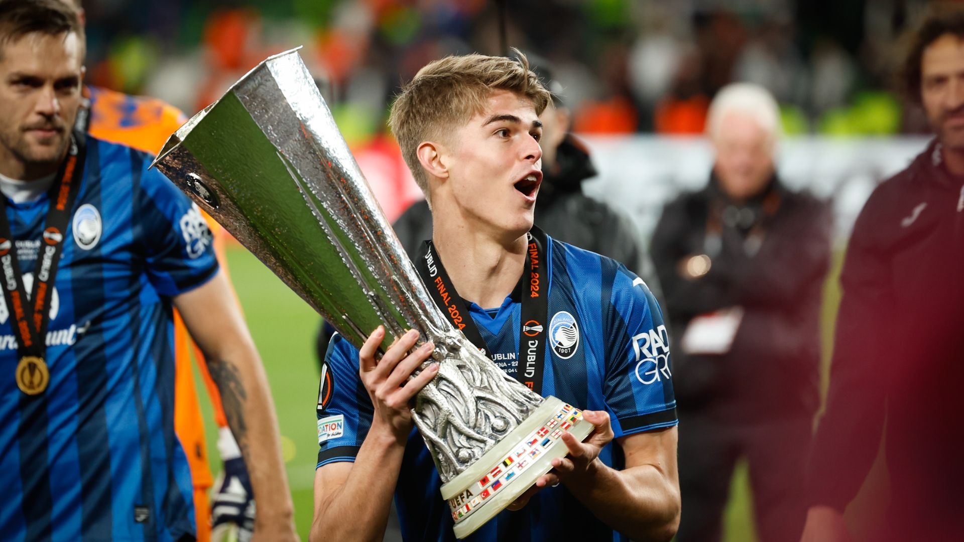 1920x1080 Atalanta complete permanent De Ketelaere signing from Milan