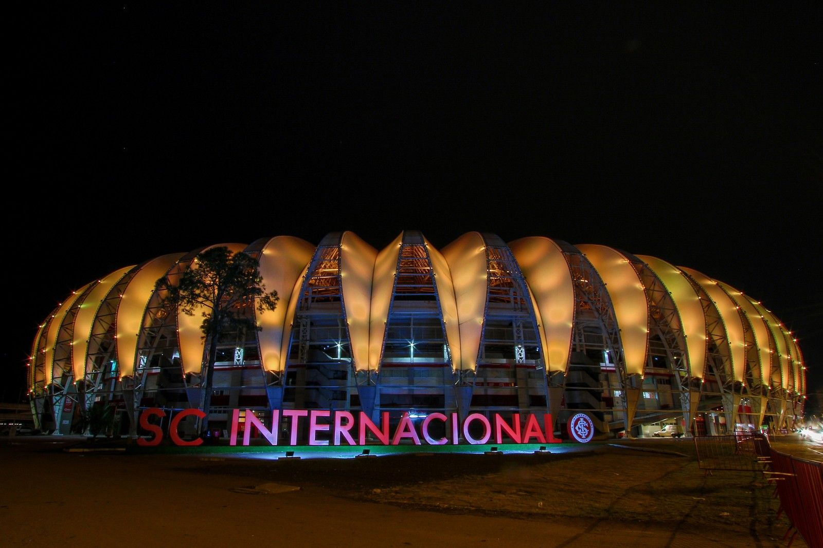 1600x1067 Estádio José Pinheiro Borda (Beira Rio)