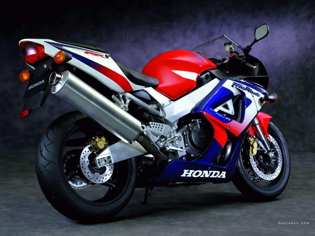 1024x768 Honda Bikes Wallpaper
