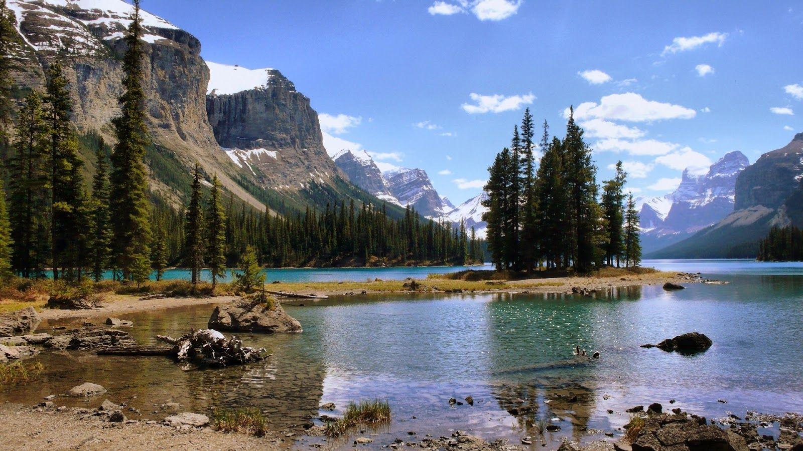 1600x900 Free download Windows 8 HD Desktop Wallpaper Mountain Wallpaper