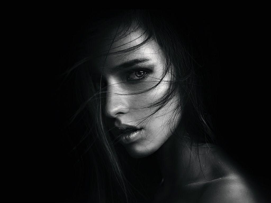 1024x768 Dark Girl Face Wallpaper
