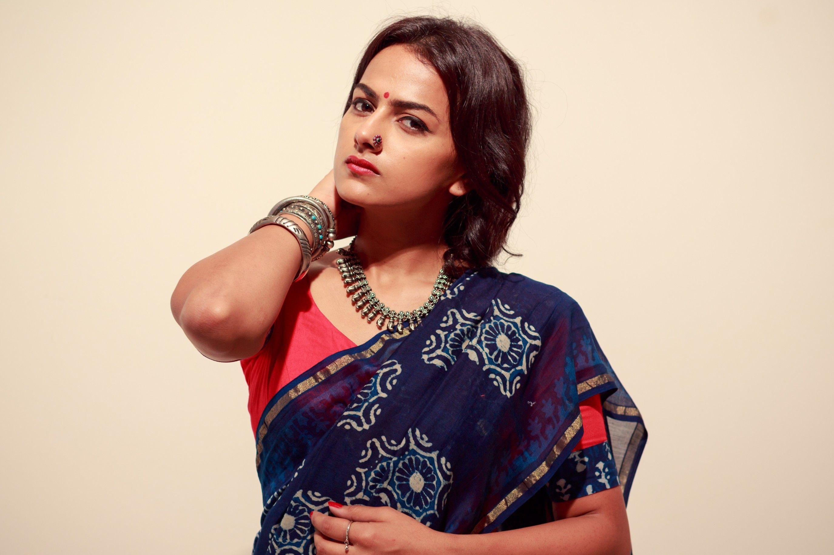 2750x1833 Shraddha Srinath HD Wallpaper