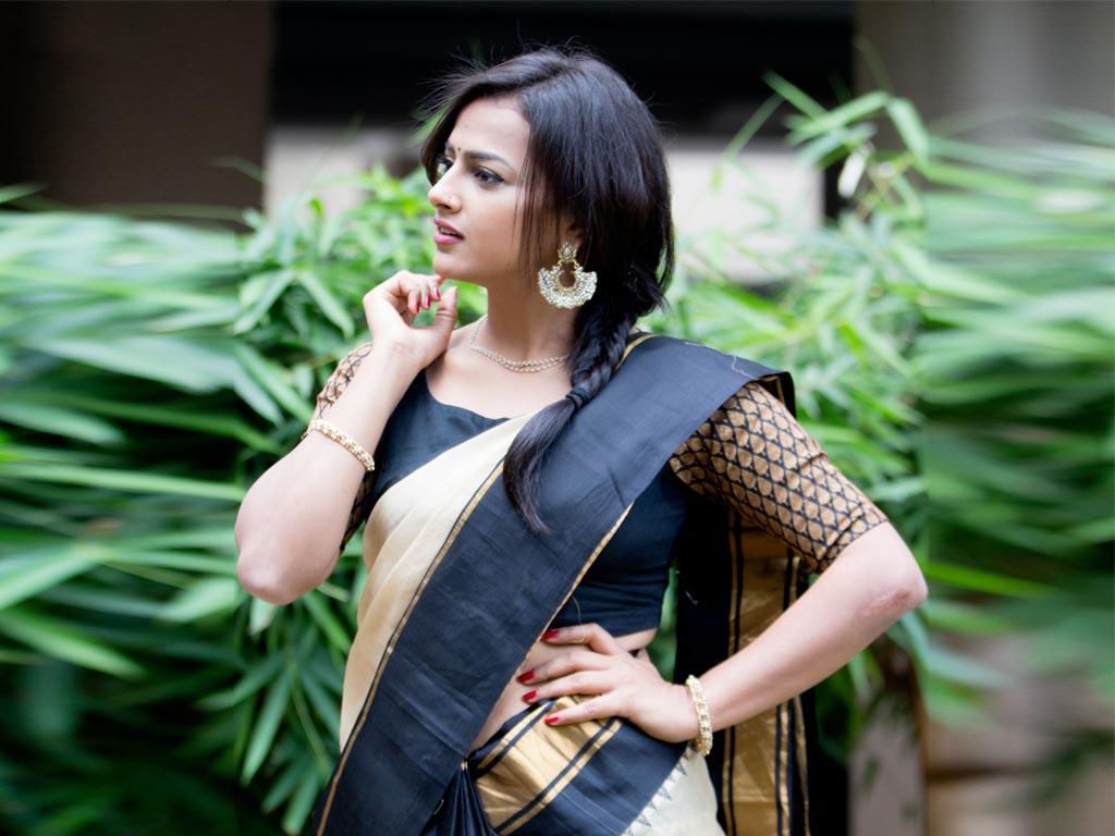 1024x768 Shraddha Srinath HQ Wallpaper. Shraddha Srinath Wallpaper