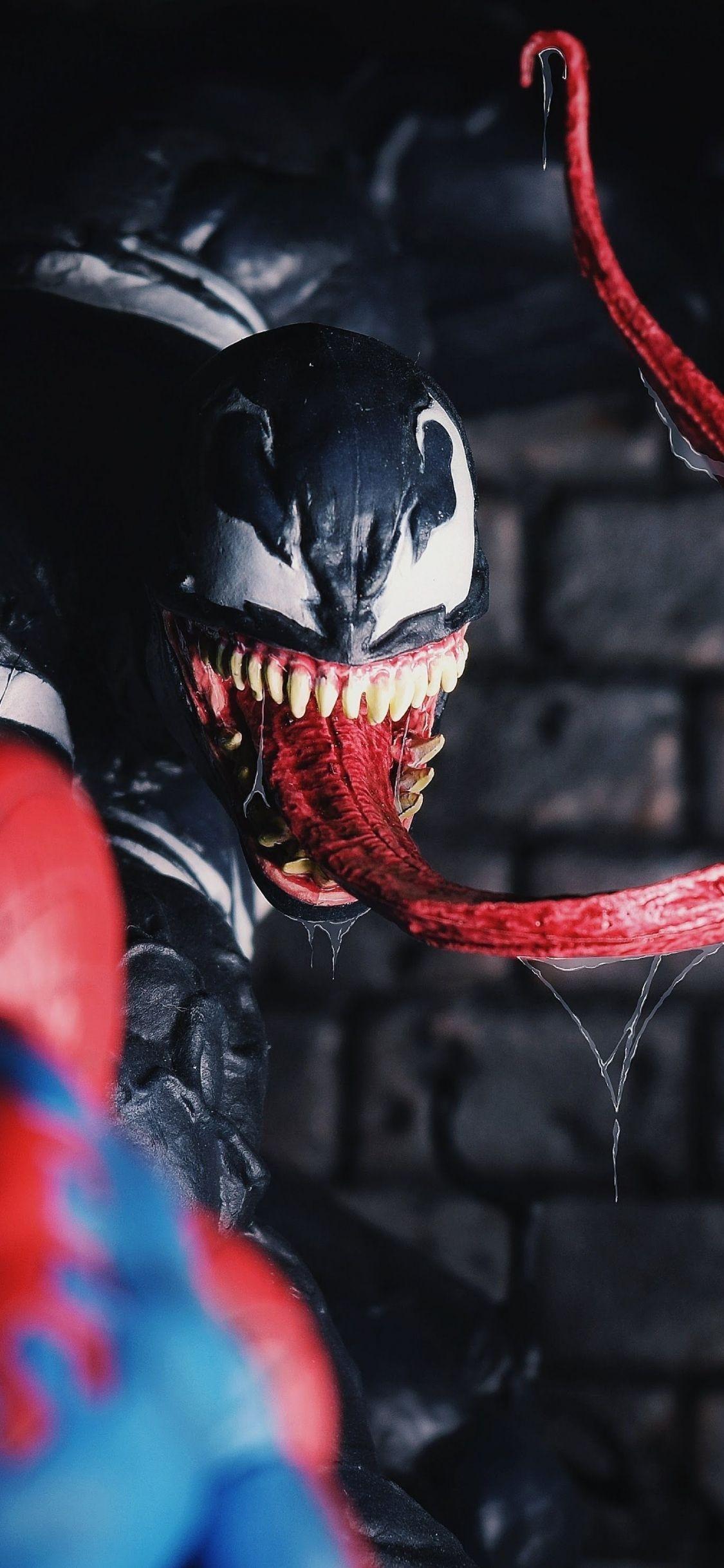1125x2436 Download 1125x2436 wallpaper venom and spider man, artwork, iphone