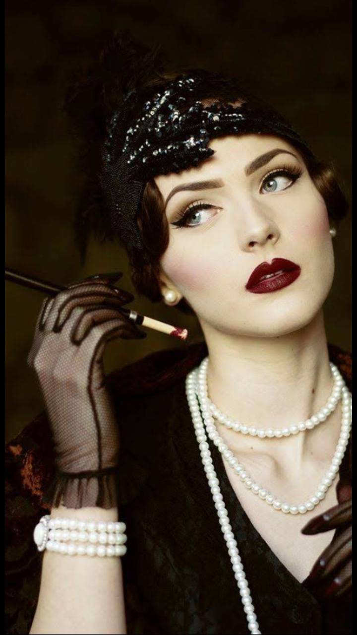 720x1280 Roaring 20s lady wallpaper