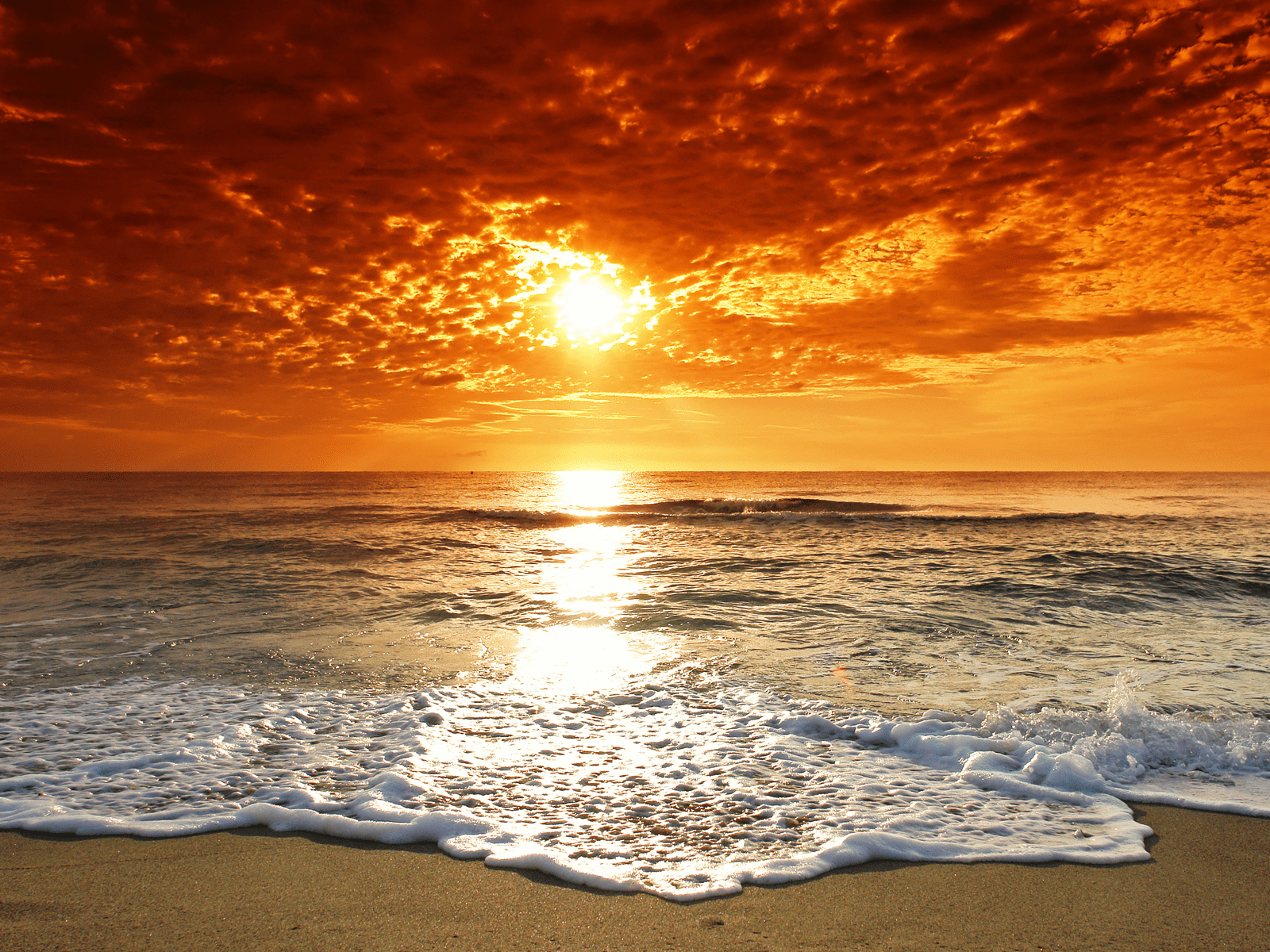 1600x1200 Late Summer Beach wallpaper (1600 x 1200 ) Beach Wallpaper