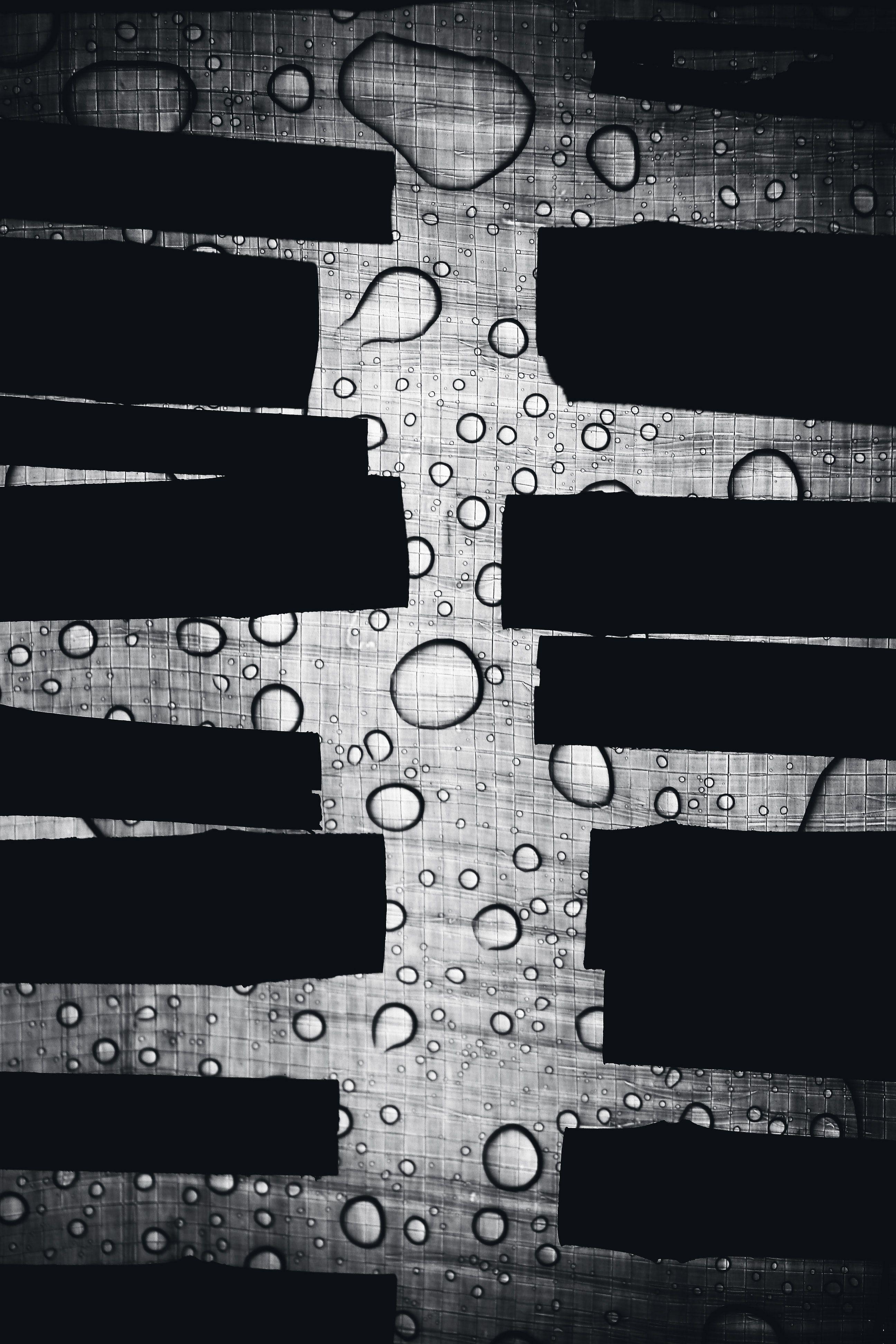 2592x3888 Gray and Black Bubbles Wallpaper · Free