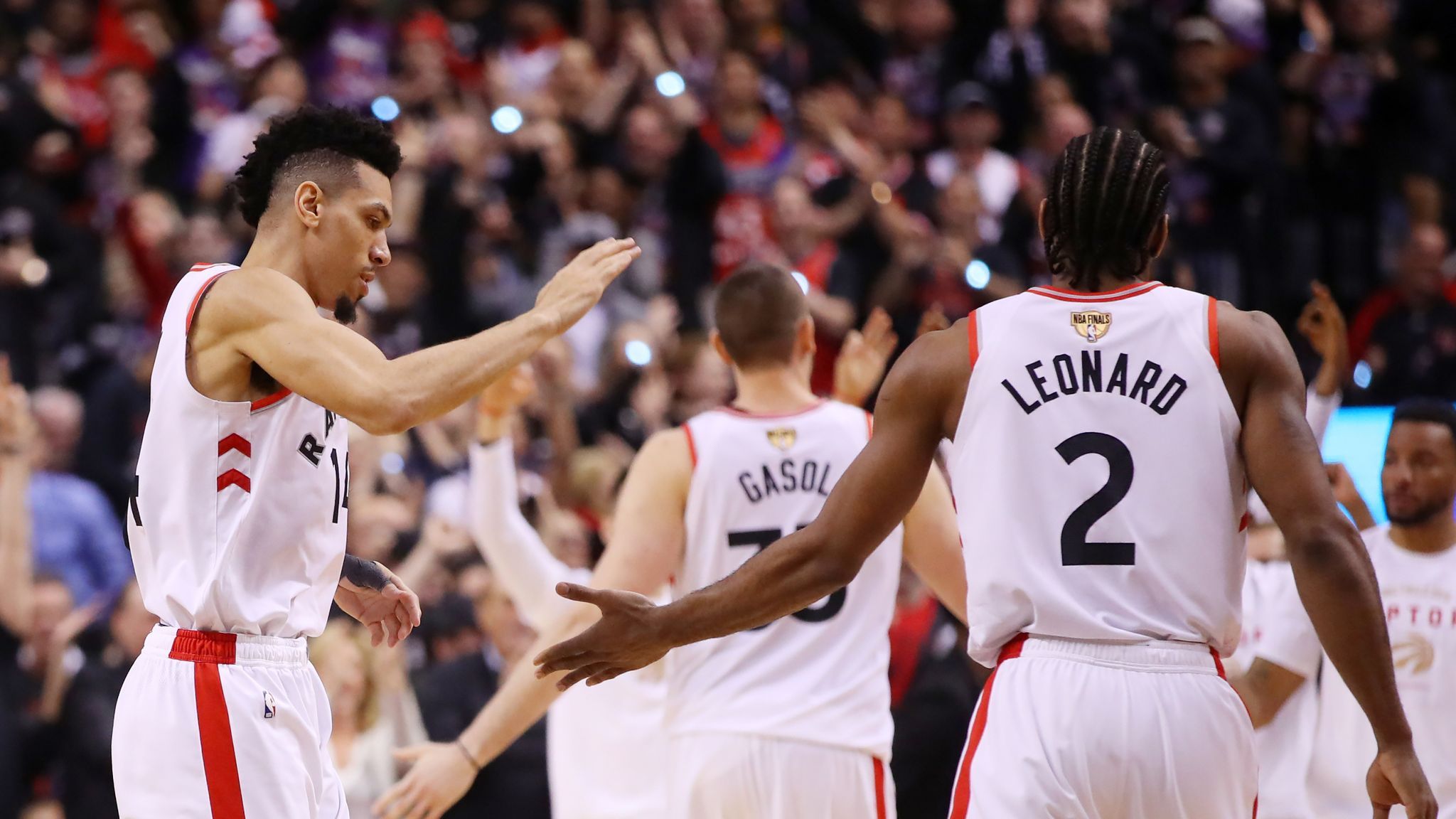 2048x1152 Toronto Raptors show appreciation for Kawhi Leonard and Danny Green
