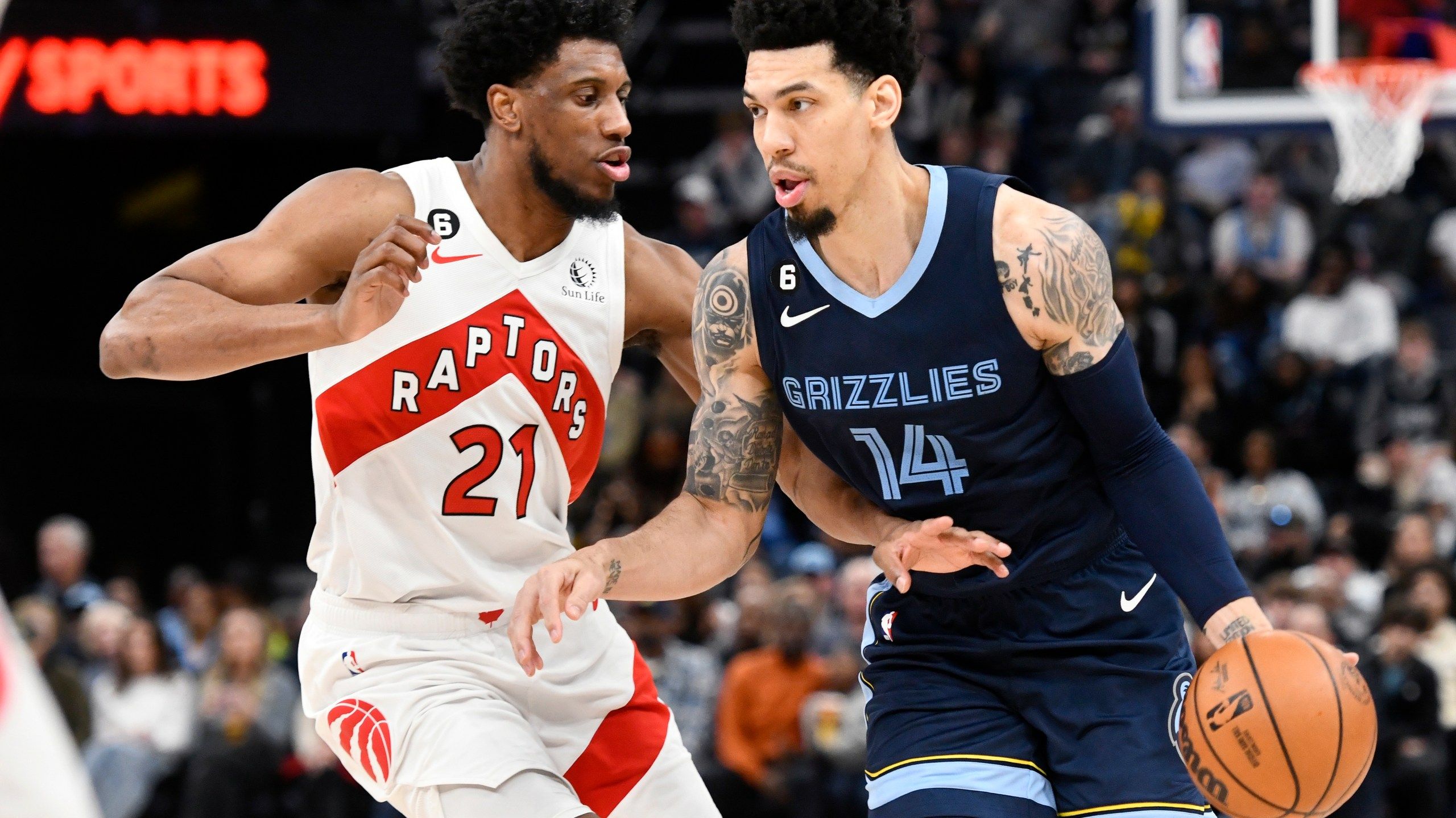 2560x1440 Grizzlies Deal Danny Green To Rockets, Receive Luke Kennard In 3 Team Trade