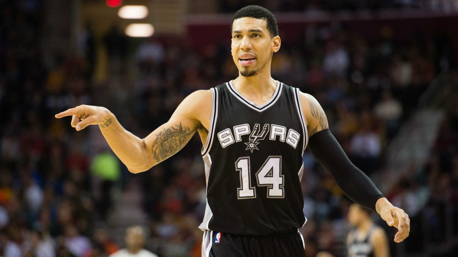 1920x1080 Spurs guard Danny Green to miss three weeks with quad strain