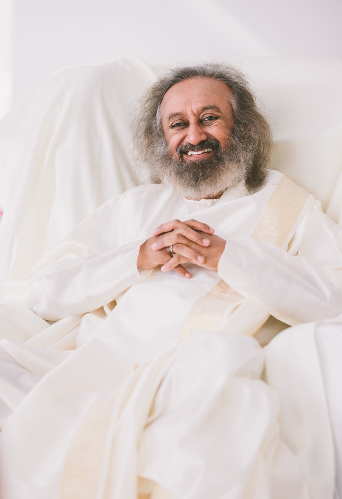 1098x1600 Is there a connection between spirituality and business success? Indian guru Sri Sri Ravi Shankar says 'yes'
