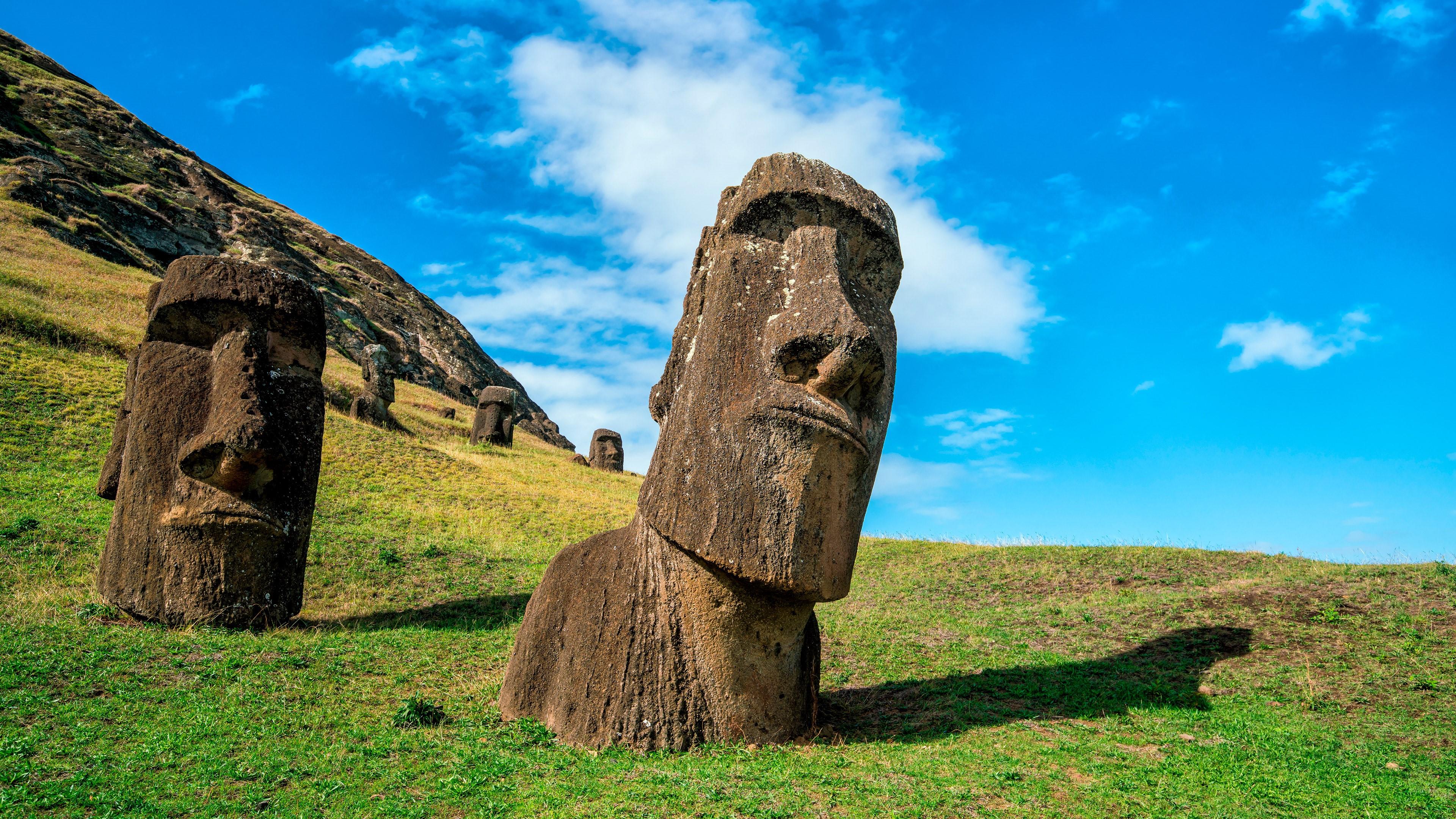 3840x2160 Rapa Nui National Park Wallpaper