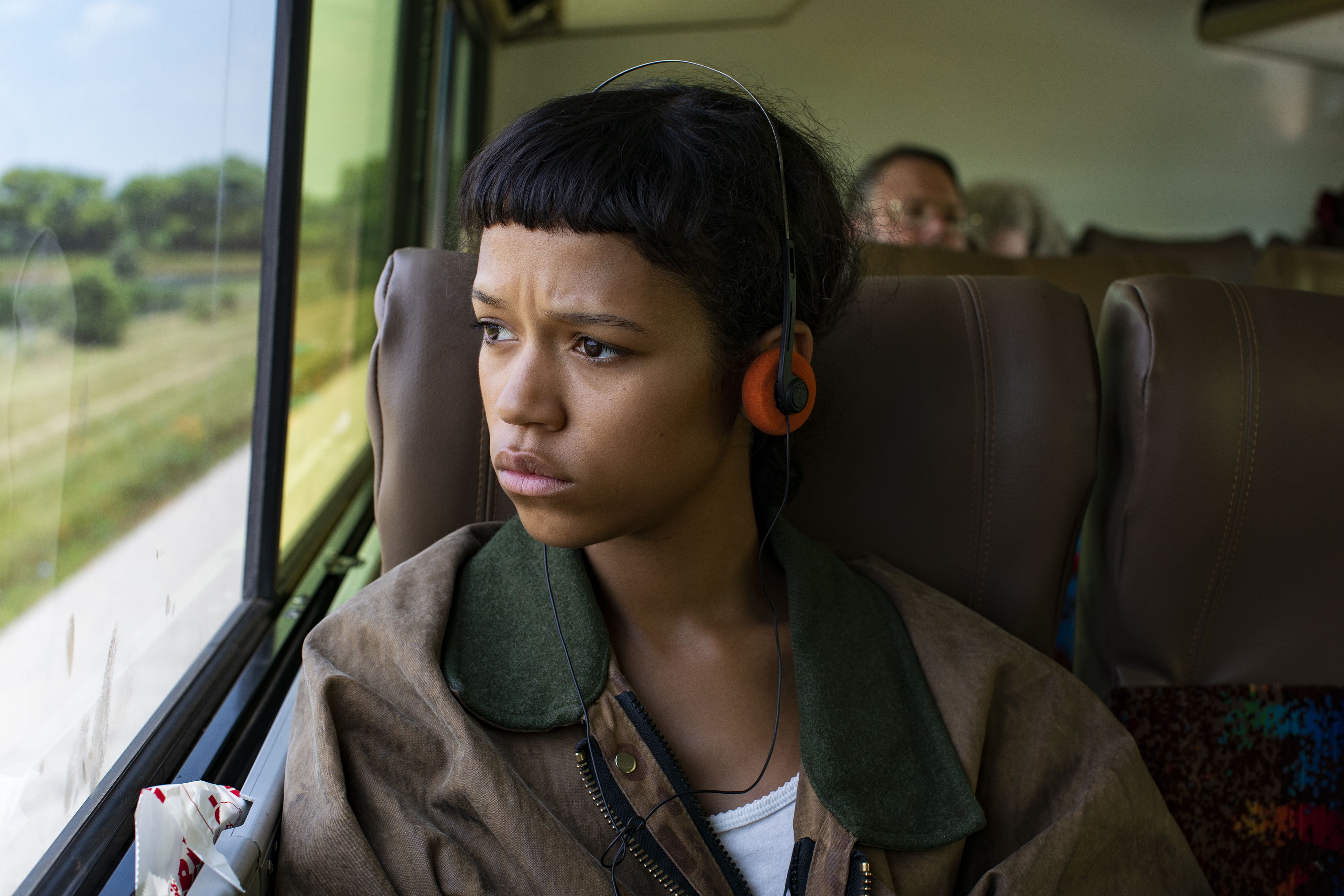4500x3000 Download Taylor Russell Movie Bones And All 4k Ultra HD Wallpaperx3000