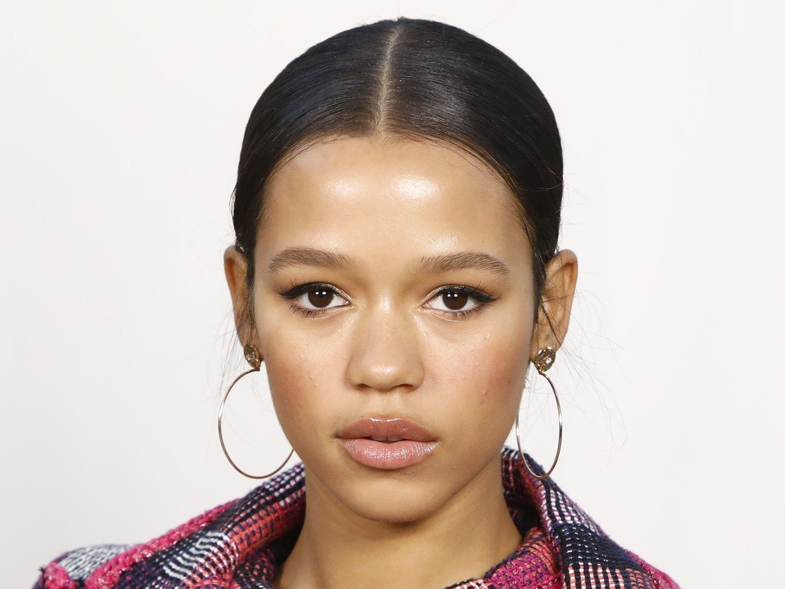 1552x1164 Taylor Russell Is A Front Row Star To Watch At Chanel Couture