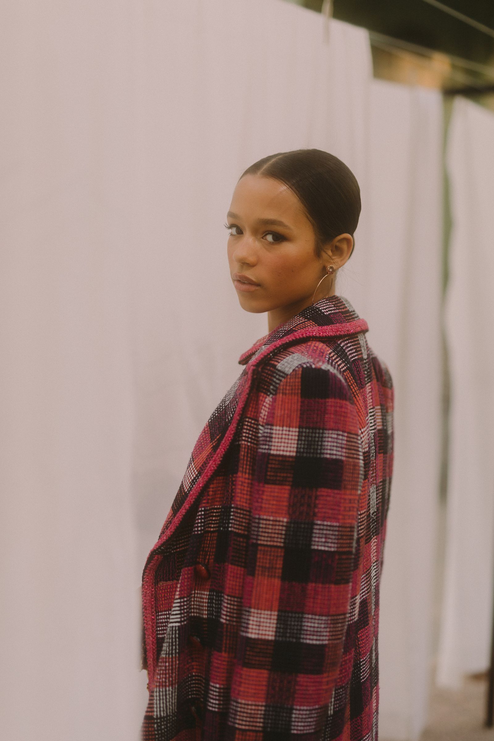 1600x2400 Taylor Russell Is A Front Row Star To Watch At Chanel Couture