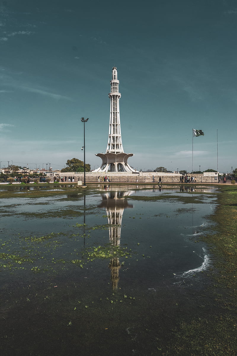 800x1200 MINAR E PAKISTAN, architecture, buidling, sky, grass, water, HD phone wallpaper