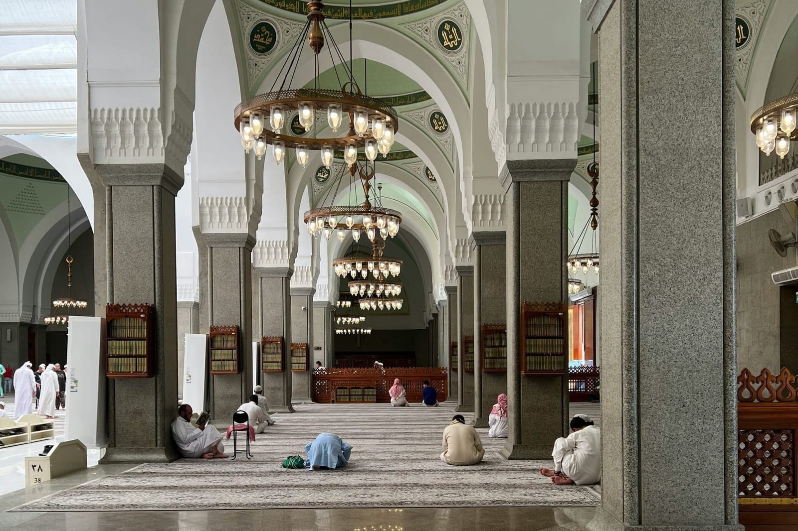 1600x1066 Family Day Out: What to Enjoy Around Quba Masjid