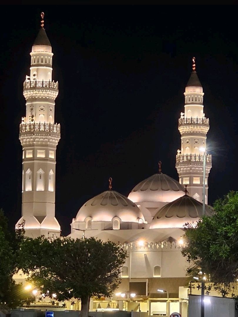 810x1080 Quba Mosque: A Peaceful Gem in Medina