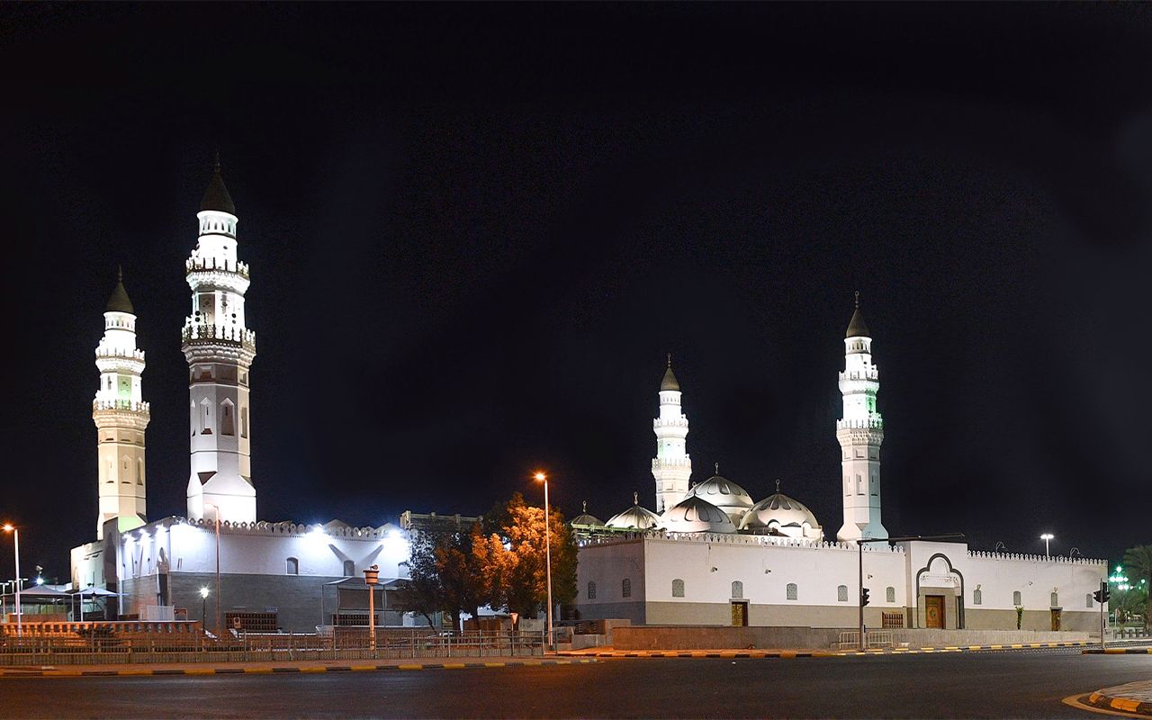 1280x800 Quba Mosque