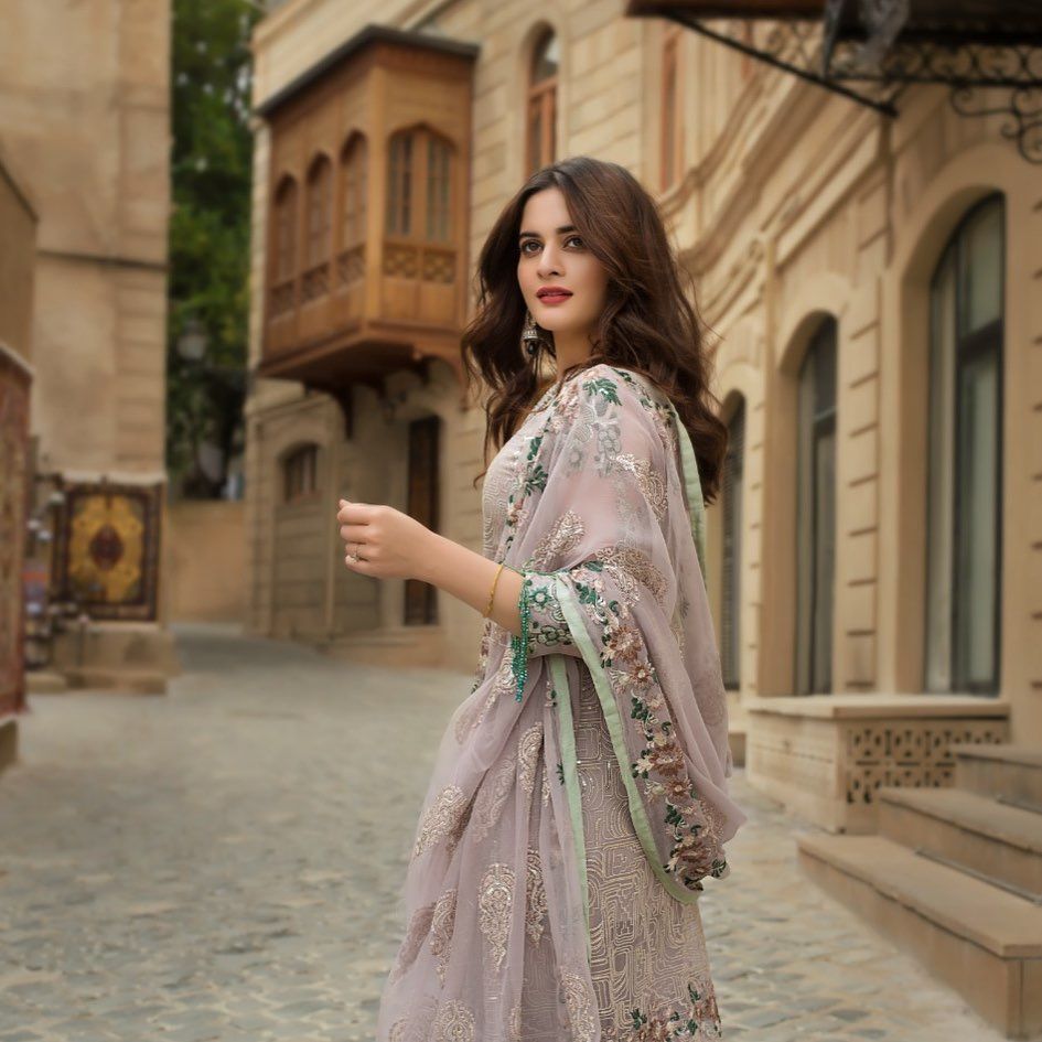 945x945 Here's Why You Haven't Seen Aiman Khan & Minal Khan Working Together