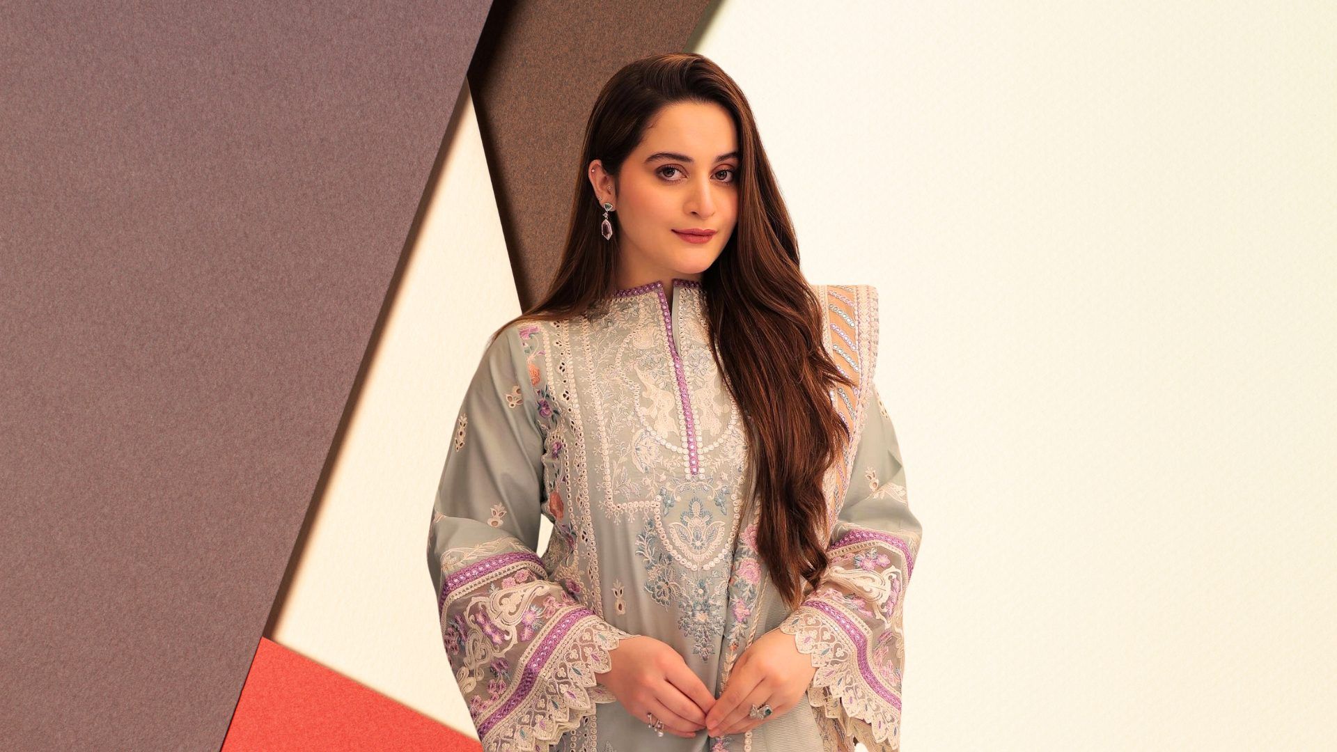1920x1080 Aiman Khan