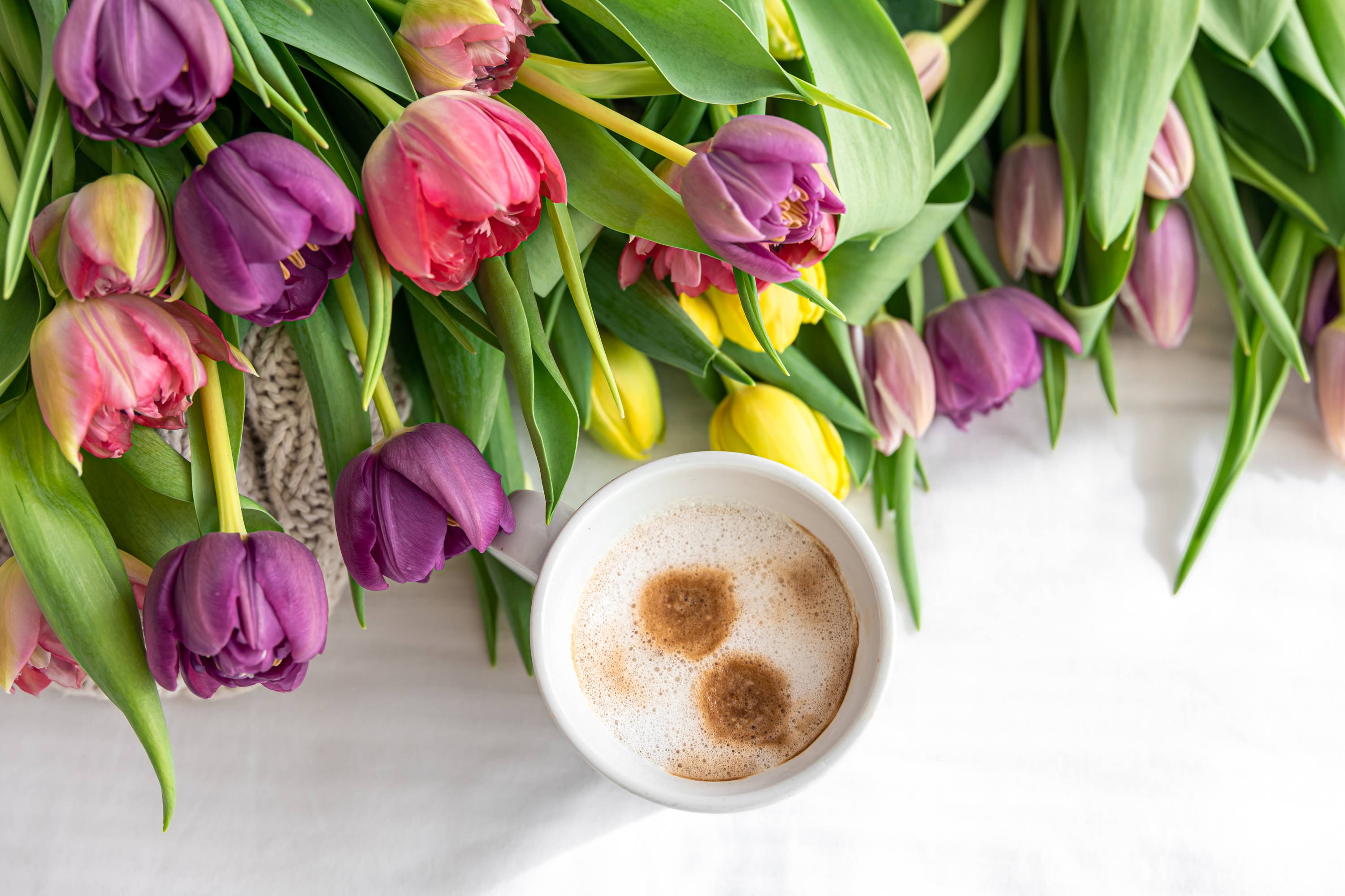 3000x2000 From Blossom To Brew: How Flower Infused Coffees Are Changing The Coff