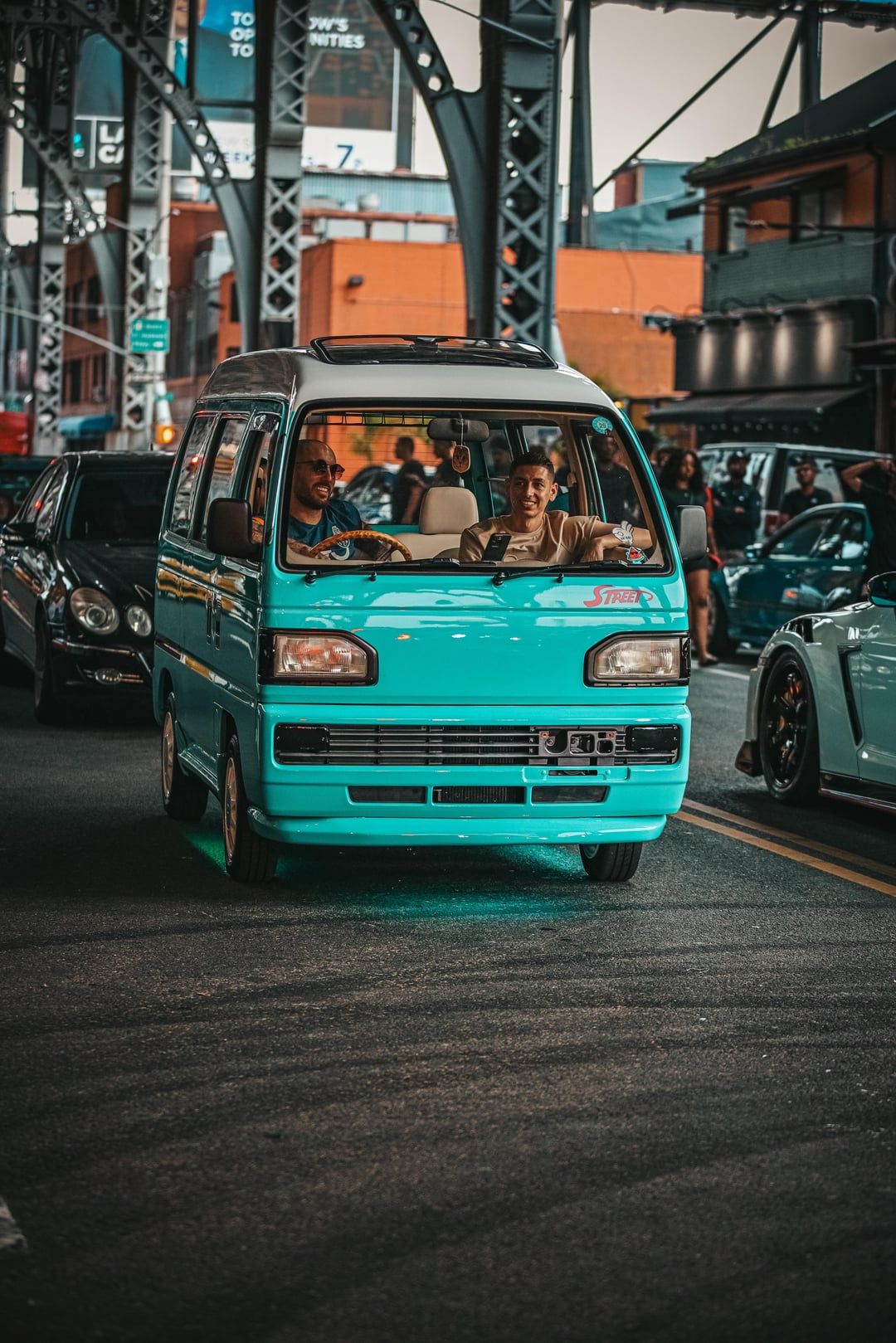 1080x1619 Honda Acty Street Van [4480X6720]