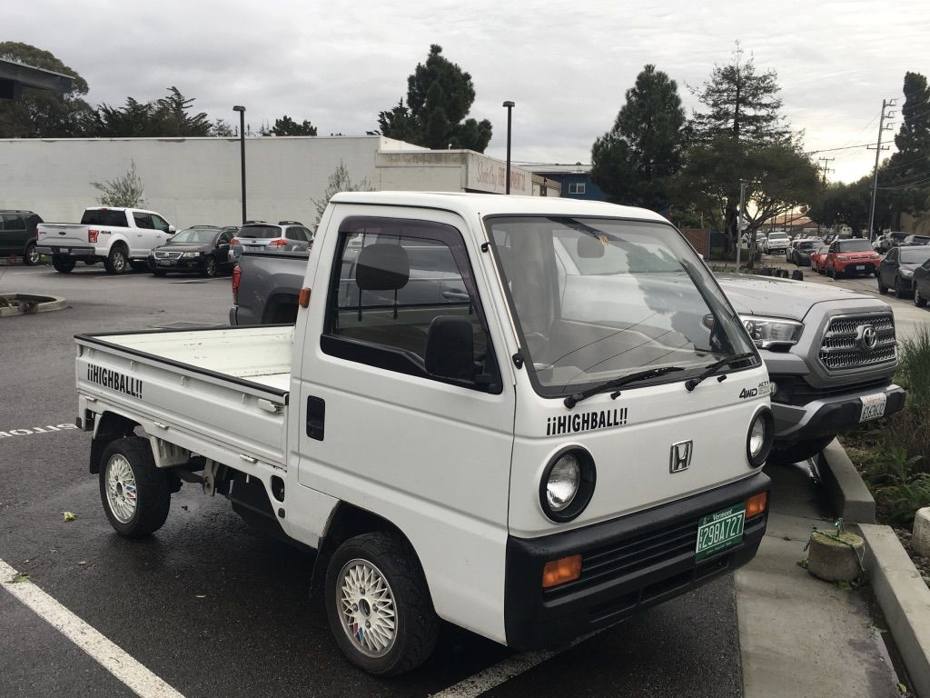 1024x768 CC Outtake: Honda 4WD Acty pickup