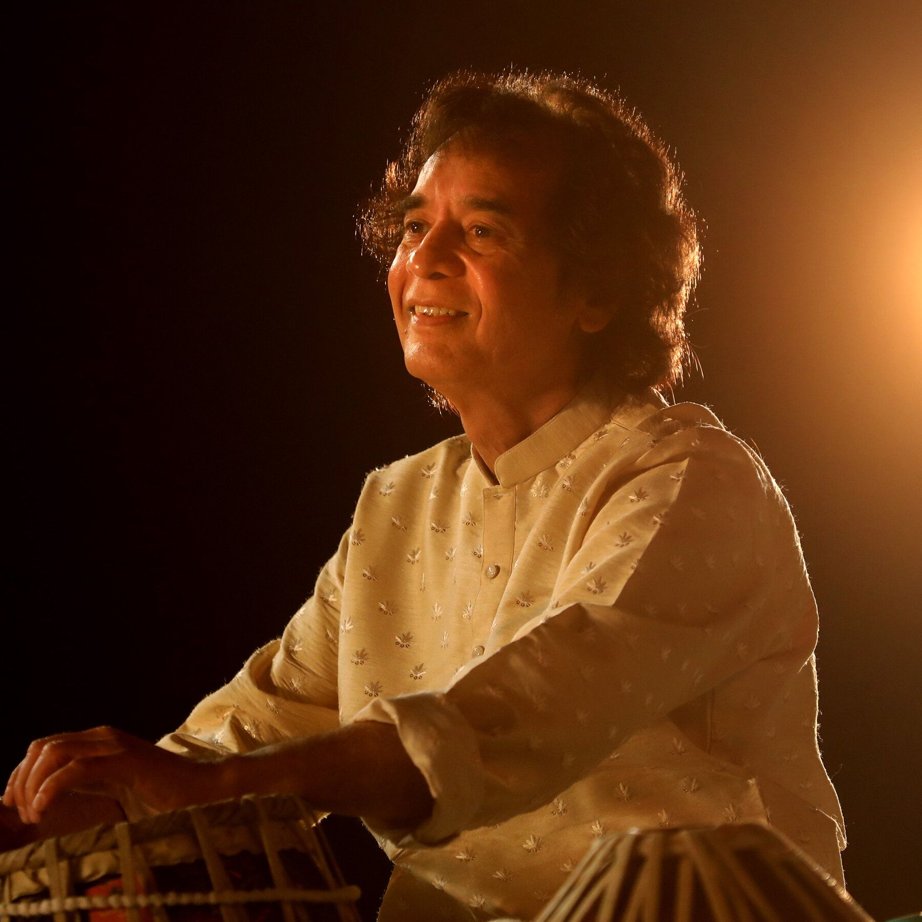 1800x1799 Zakir Hussain, Tabla Virtuoso Who Fused Musical Traditions, Dies