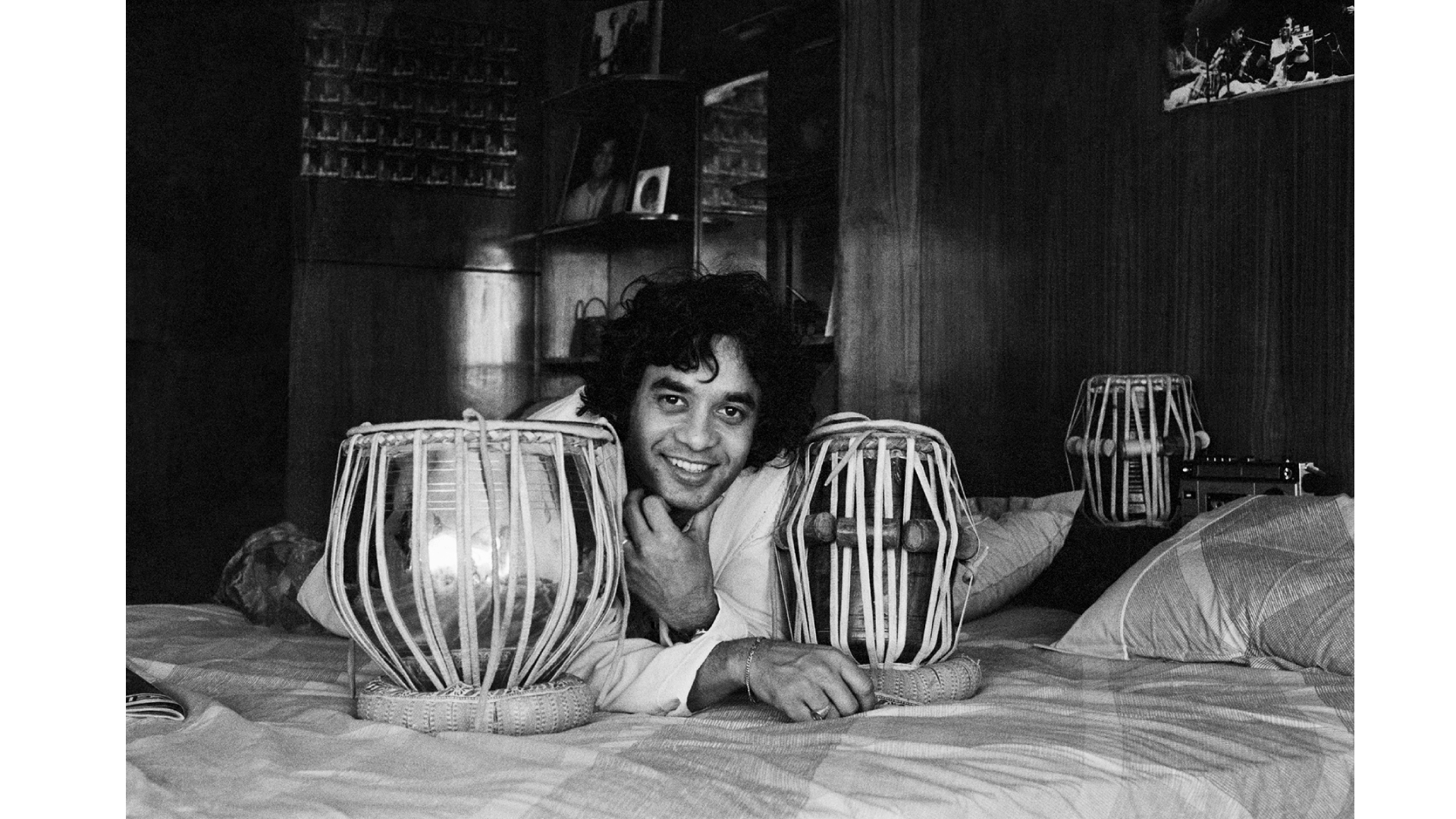 1920x1080 Ustad Zakir Hussain led me to the Green Room Gharana of photography': artist Dayanita Singh